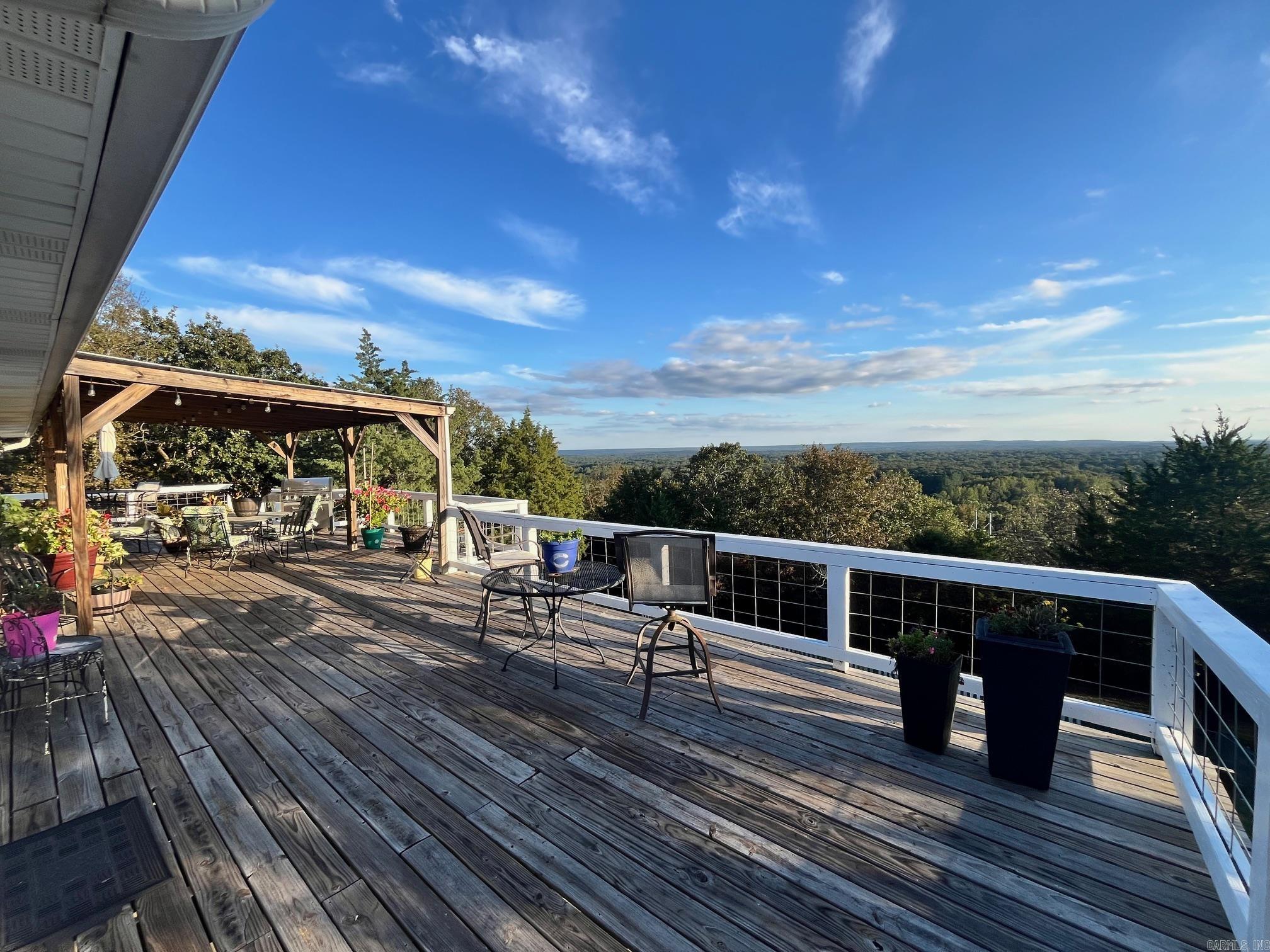 Eagle Nest - Residential