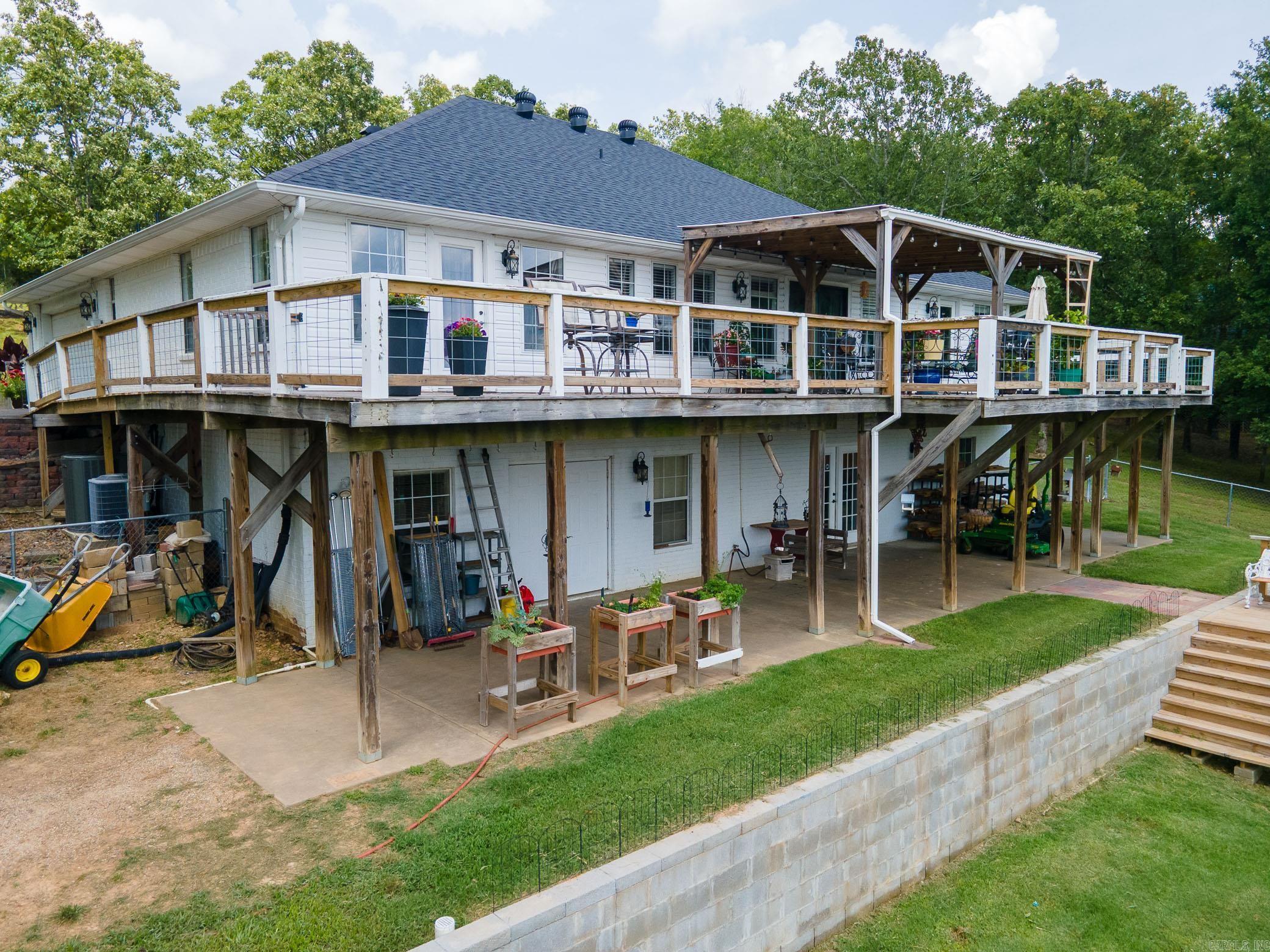 Eagle Nest - Residential