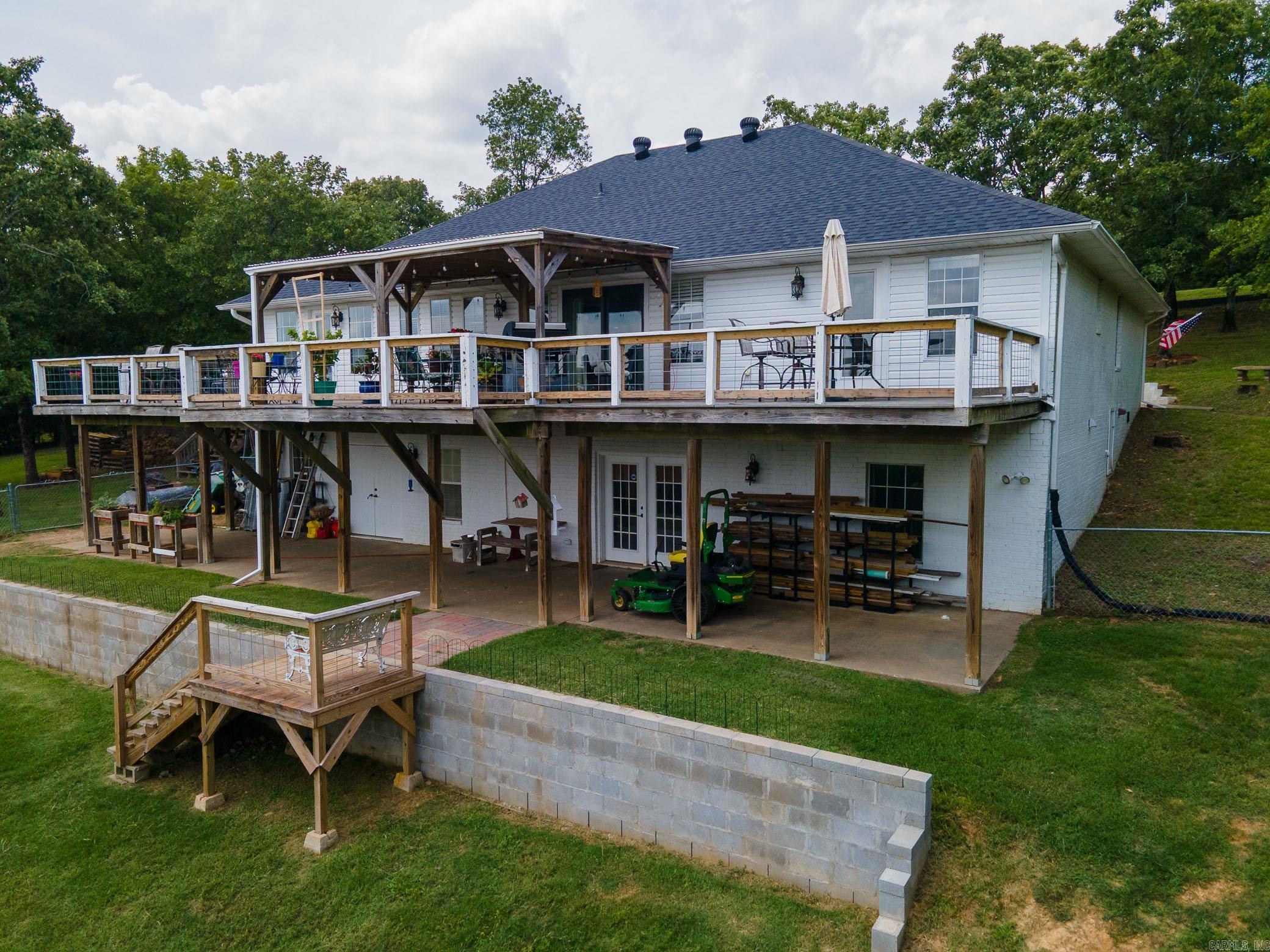 Eagle Nest - Residential