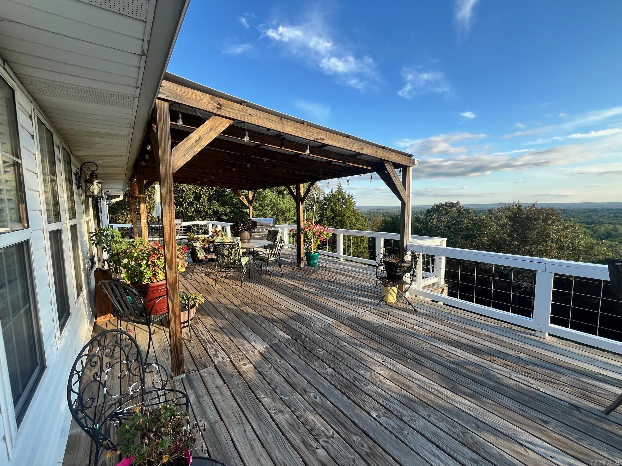 Eagle Nest - Residential