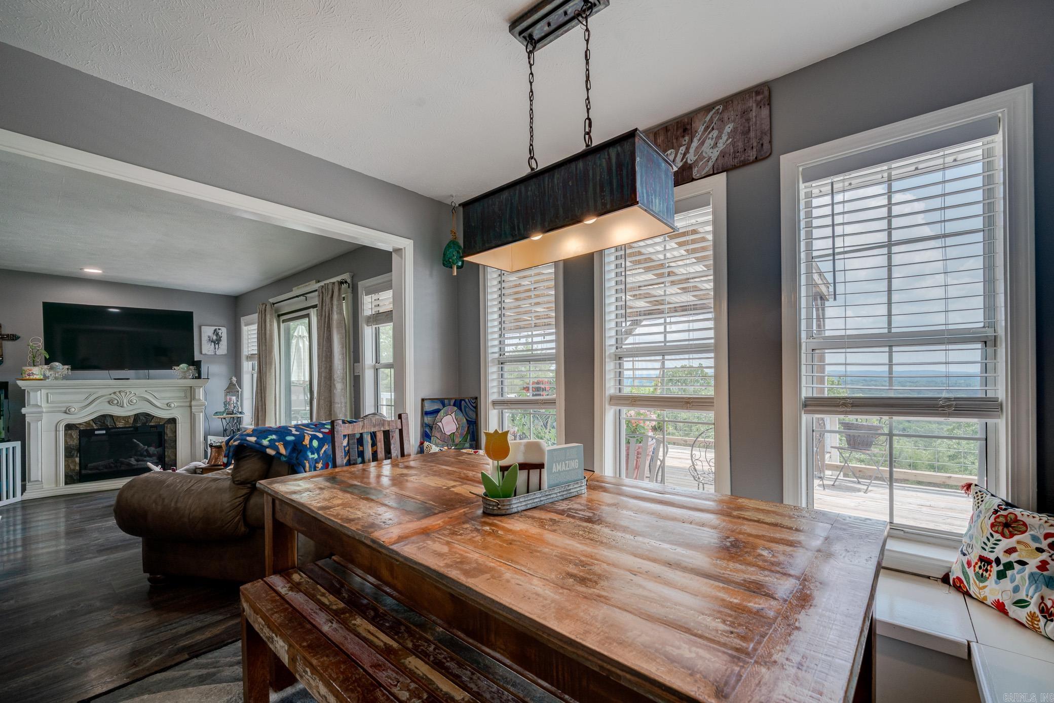 Eagle Nest - Residential