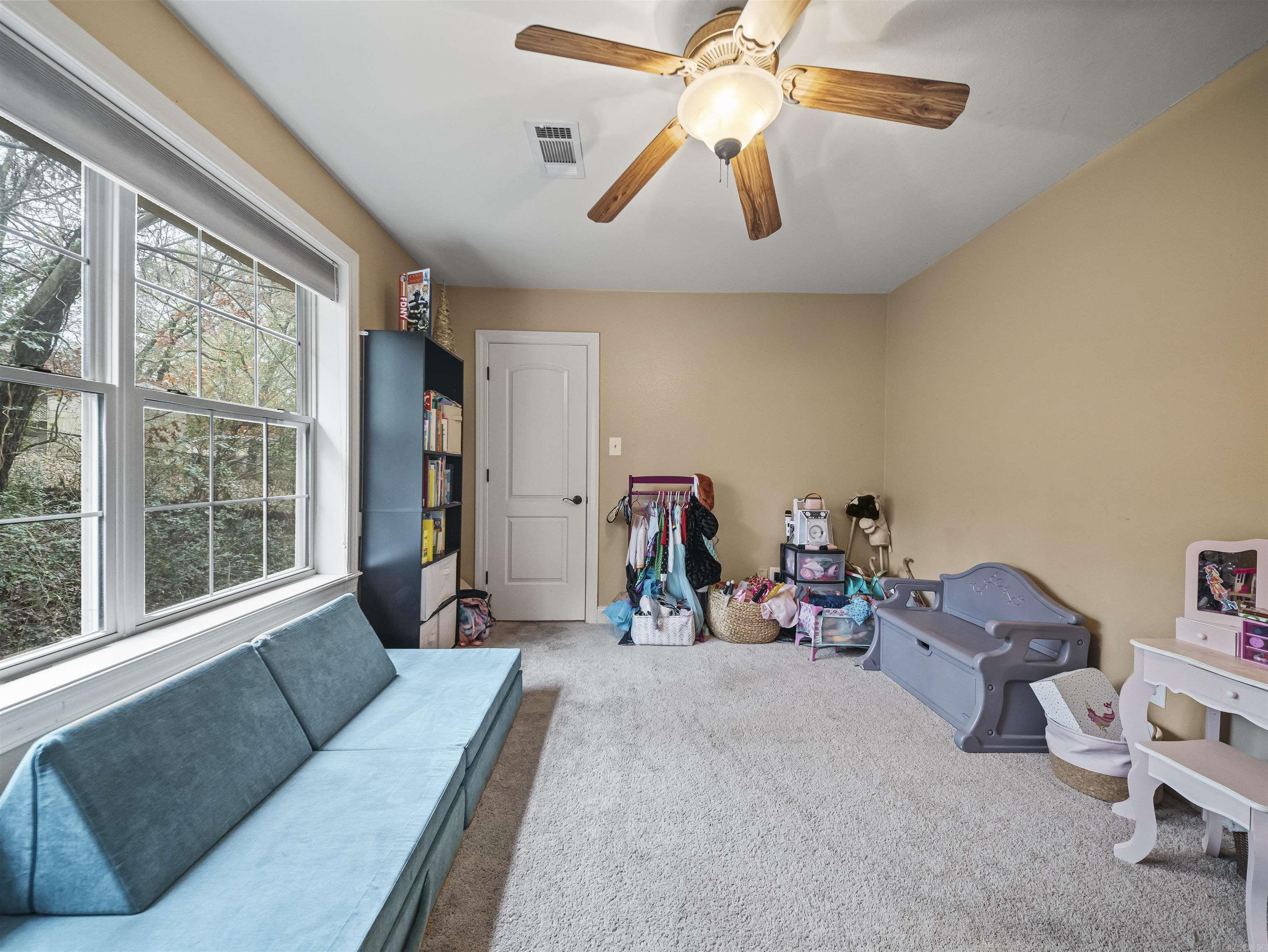 Eastgate I - Residential