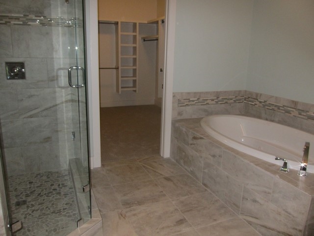 WOODLANDS EDGE - Residential