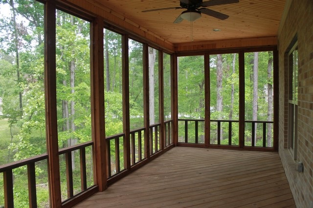 WOODLANDS EDGE - Residential