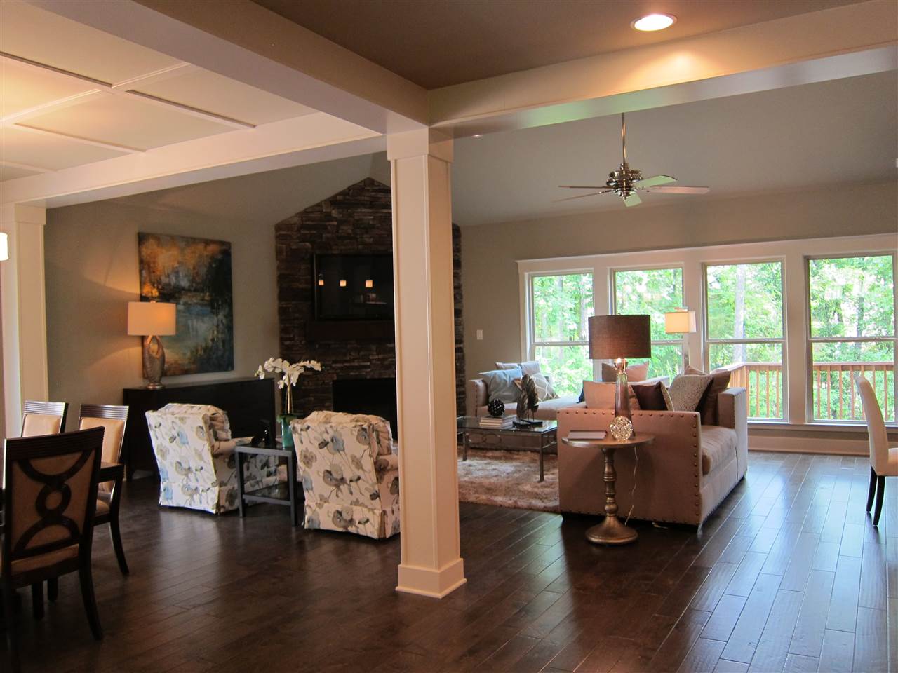 WOODLANDS EDGE - Residential