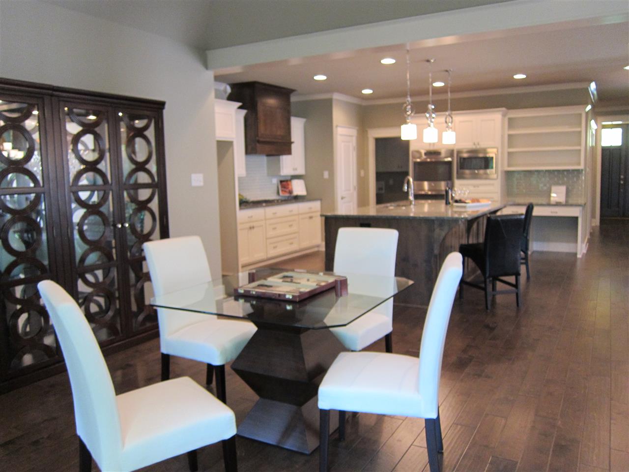 WOODLANDS EDGE - Residential