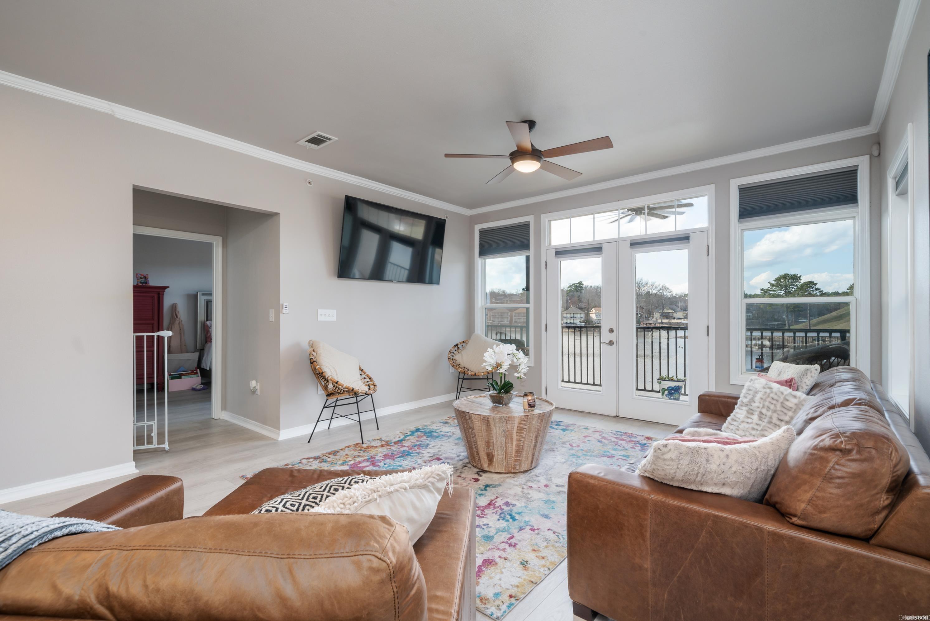 GRAND POINTE VIEW HPR - Residential
