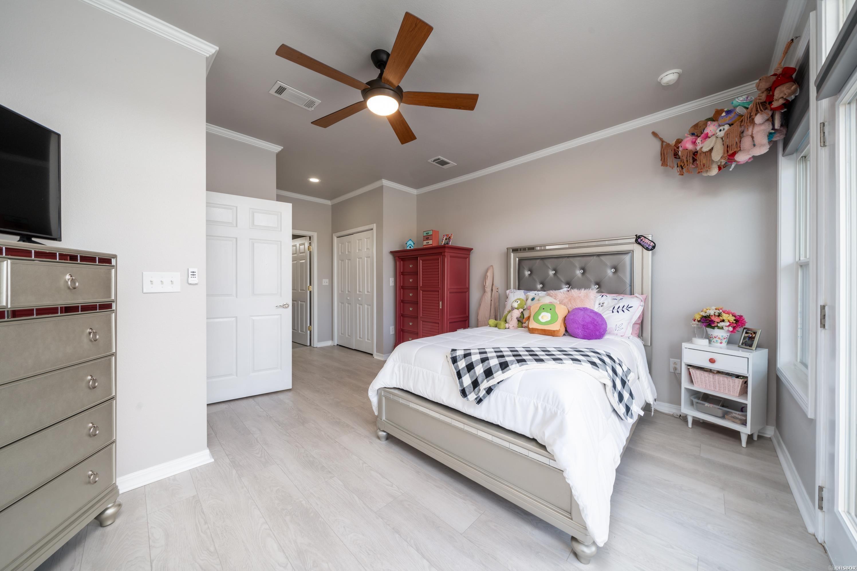 GRAND POINTE VIEW HPR - Residential