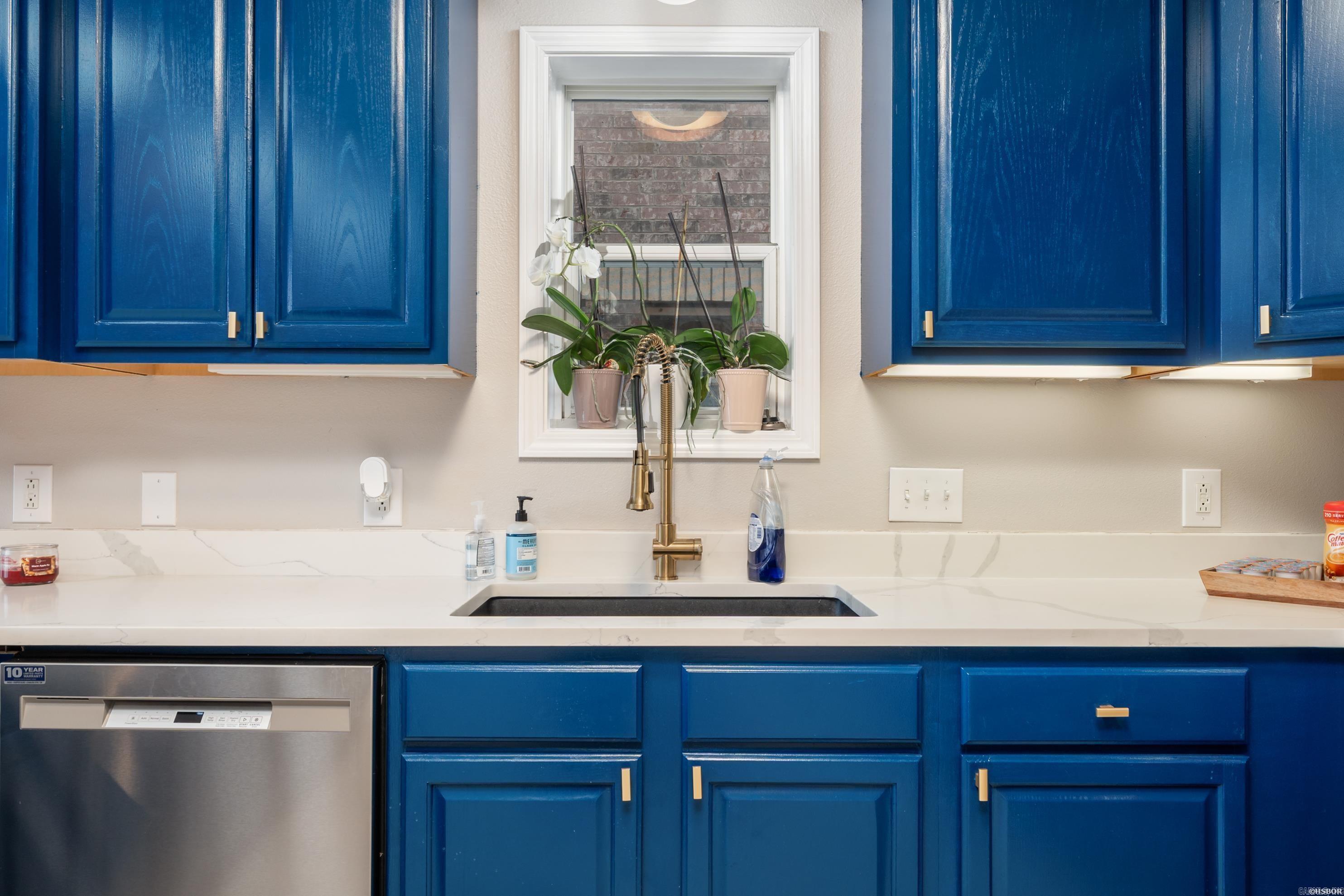 GRAND POINTE VIEW HPR - Residential