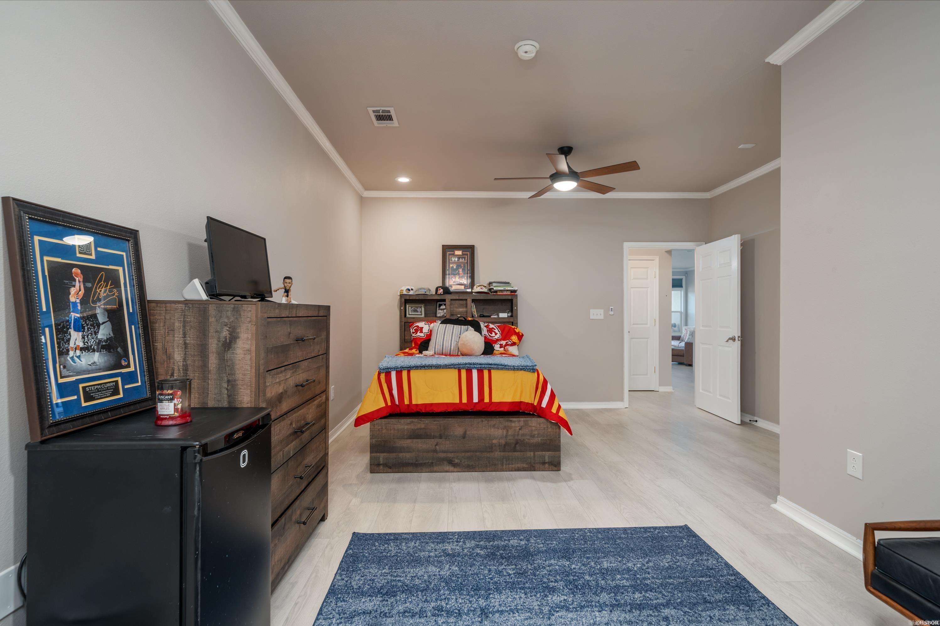 GRAND POINTE VIEW HPR - Residential