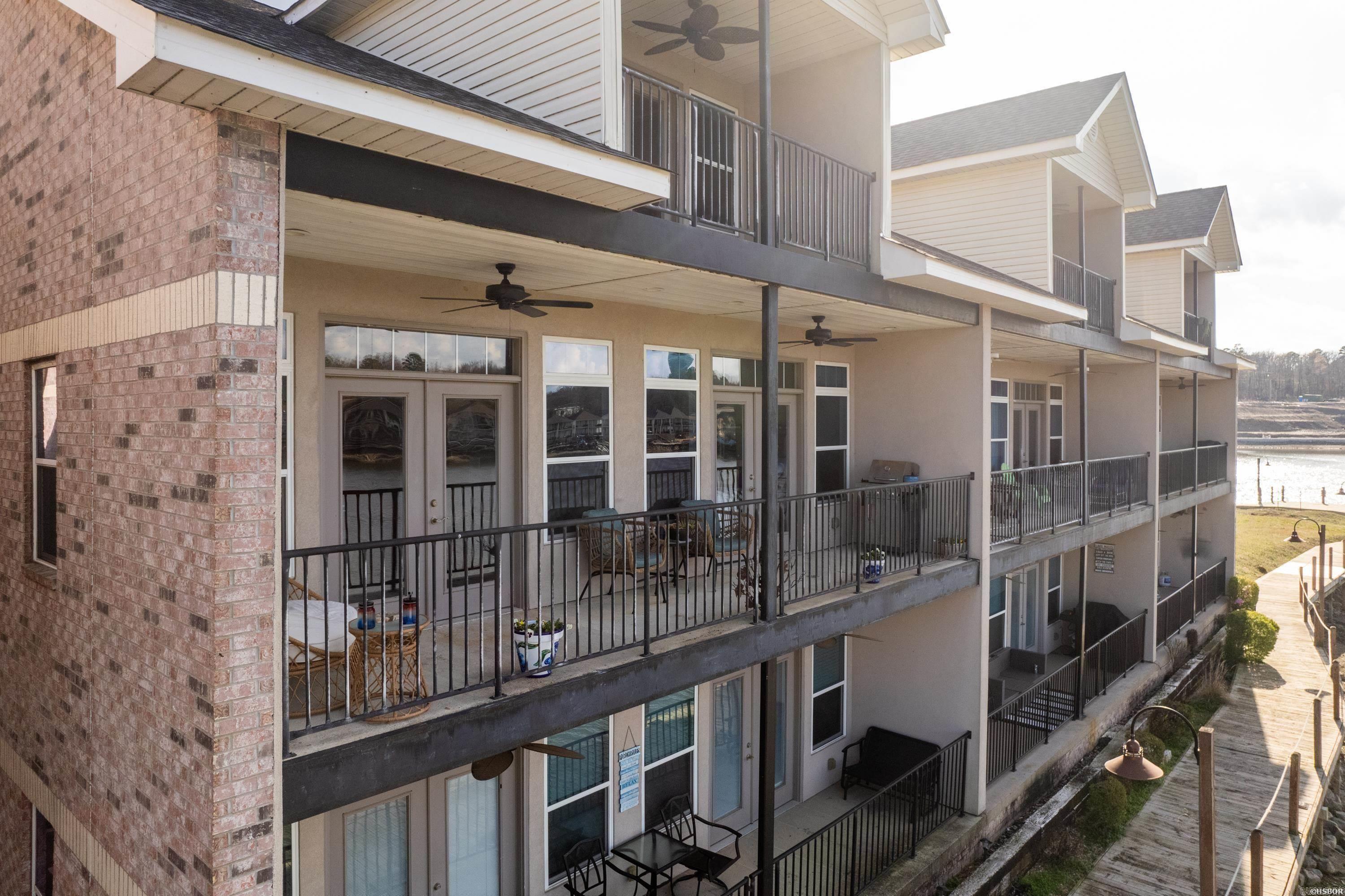 GRAND POINTE VIEW HPR - Residential