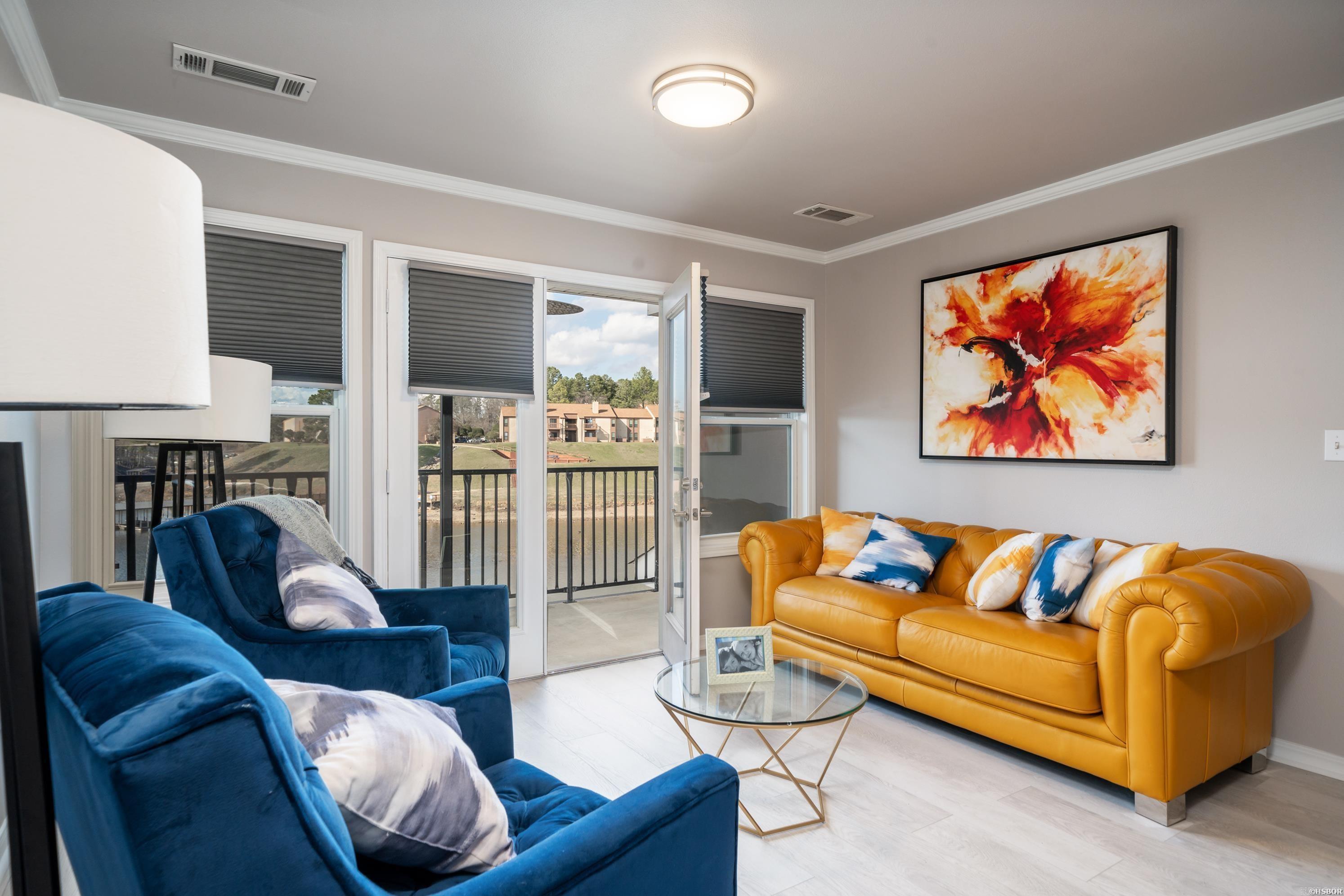 GRAND POINTE VIEW HPR - Residential