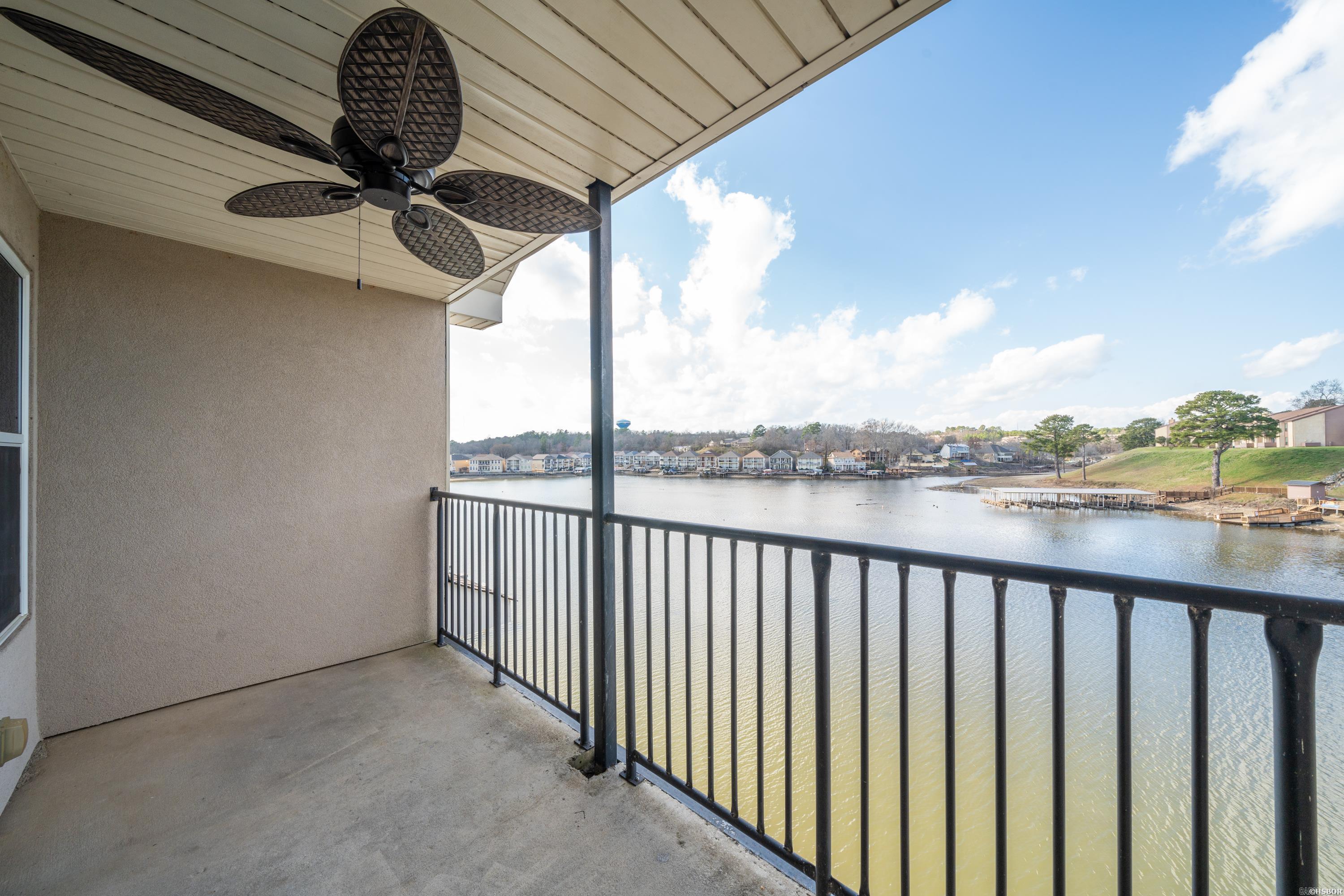 GRAND POINTE VIEW HPR - Residential