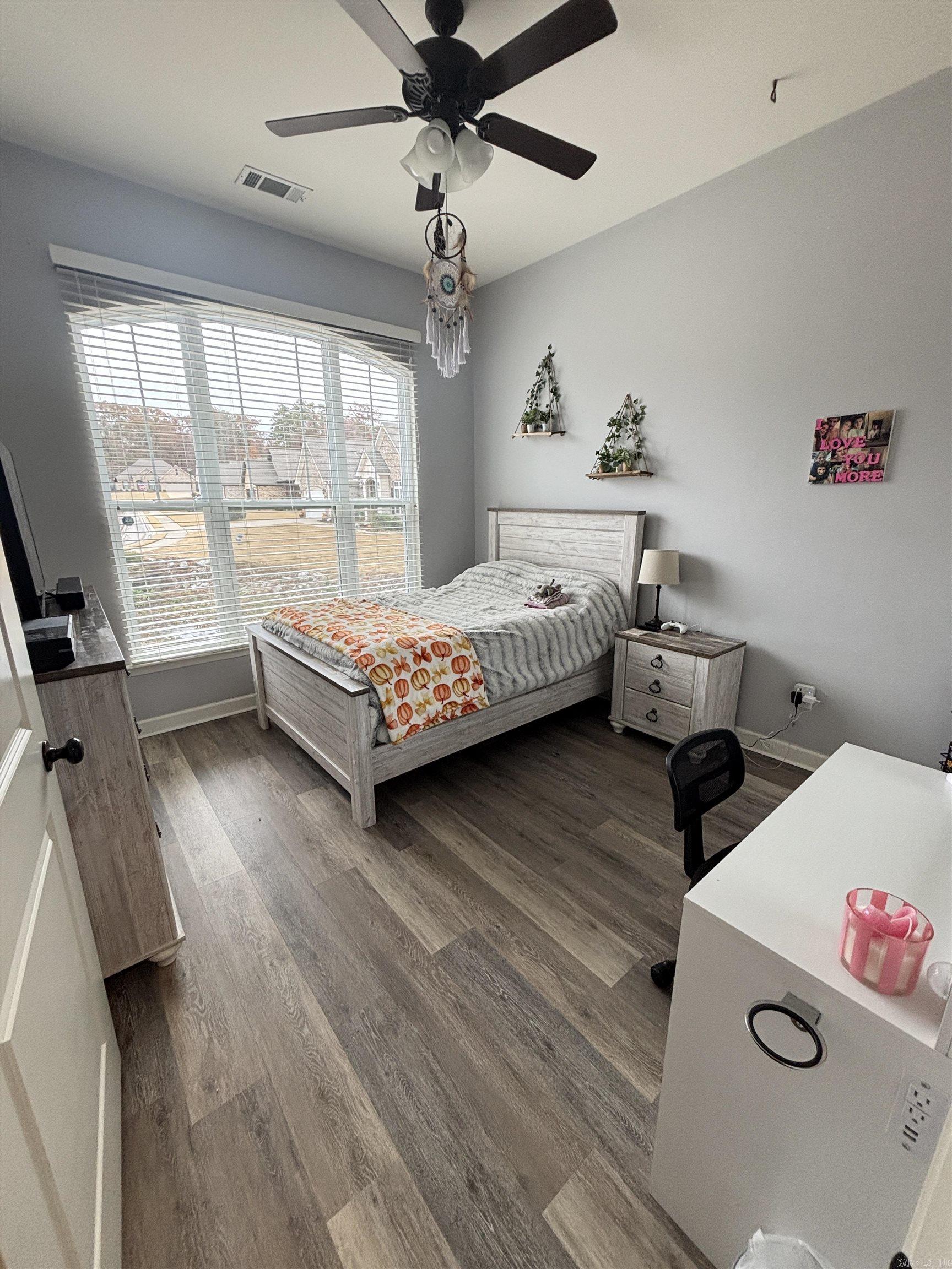 DAWSONS POINTE - Residential