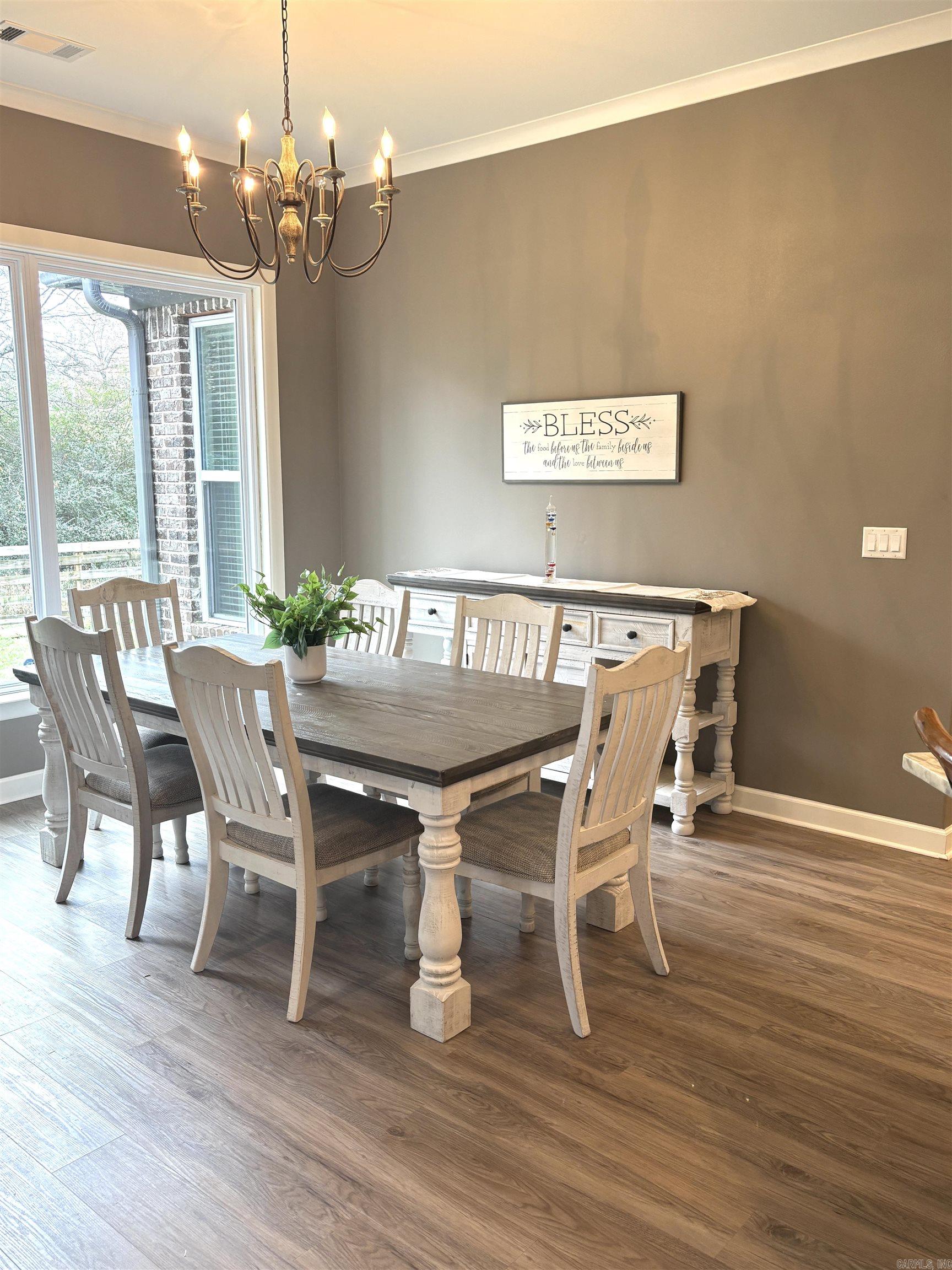 DAWSONS POINTE - Residential