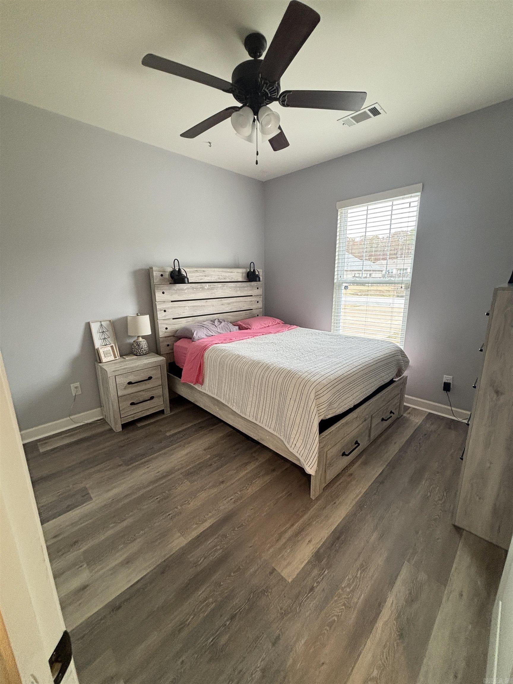 DAWSONS POINTE - Residential