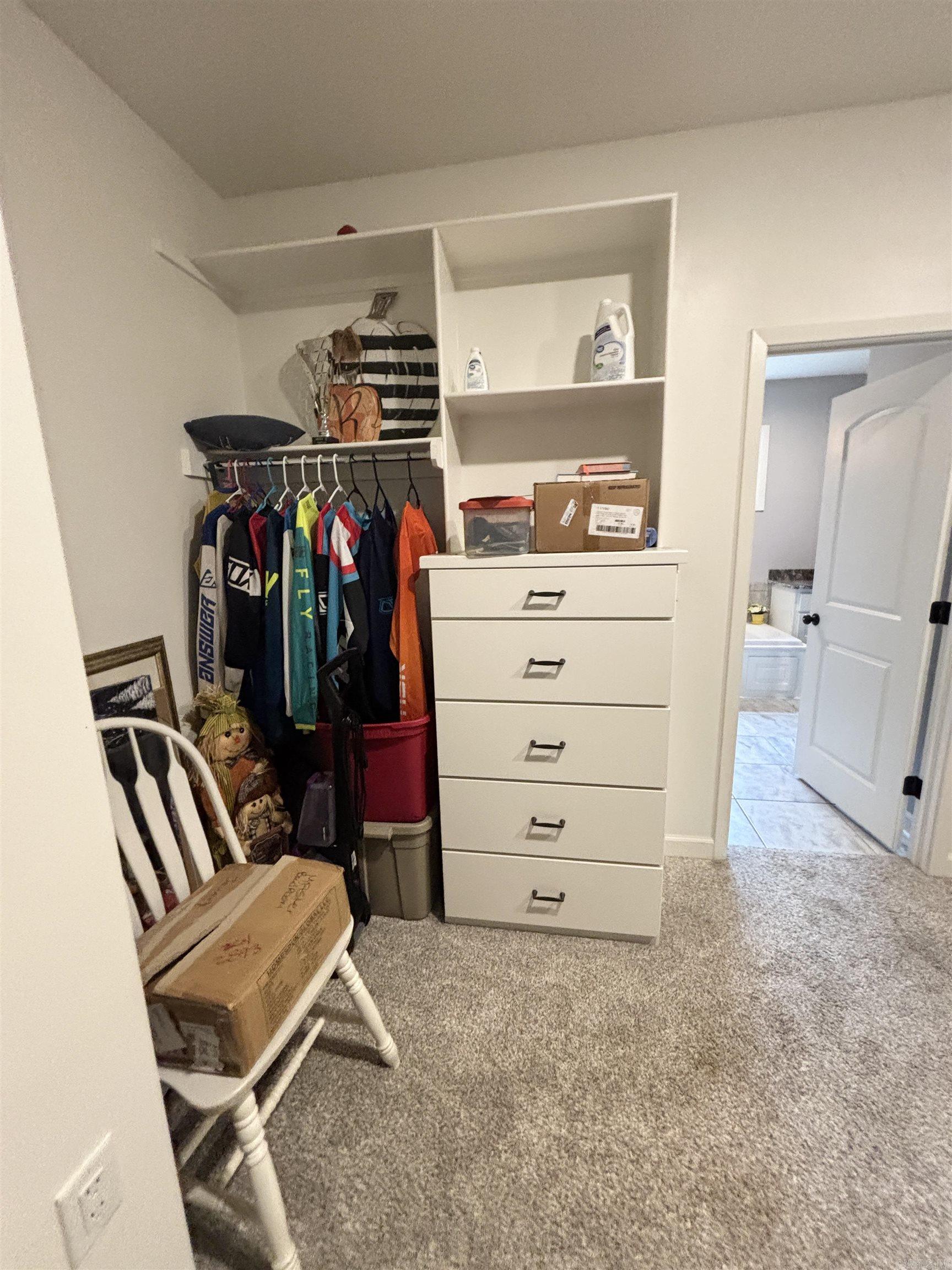 DAWSONS POINTE - Residential