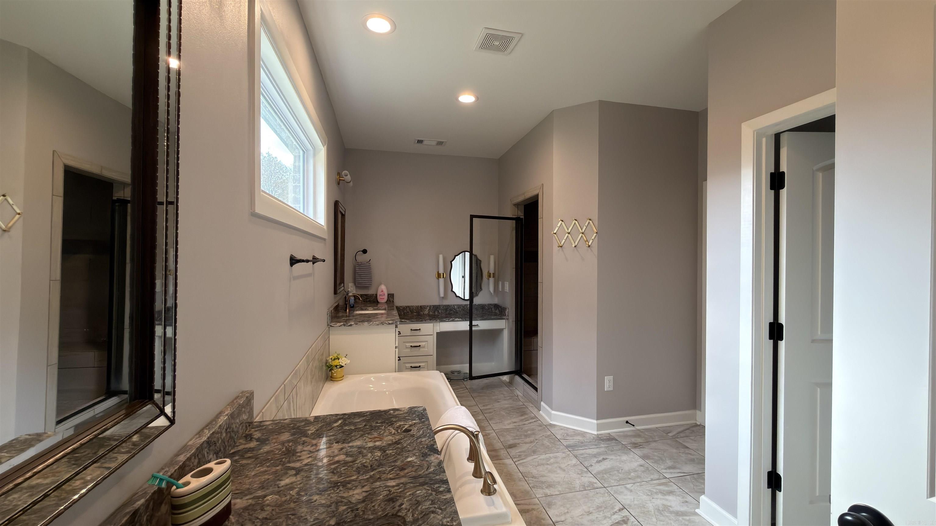 DAWSONS POINTE - Residential