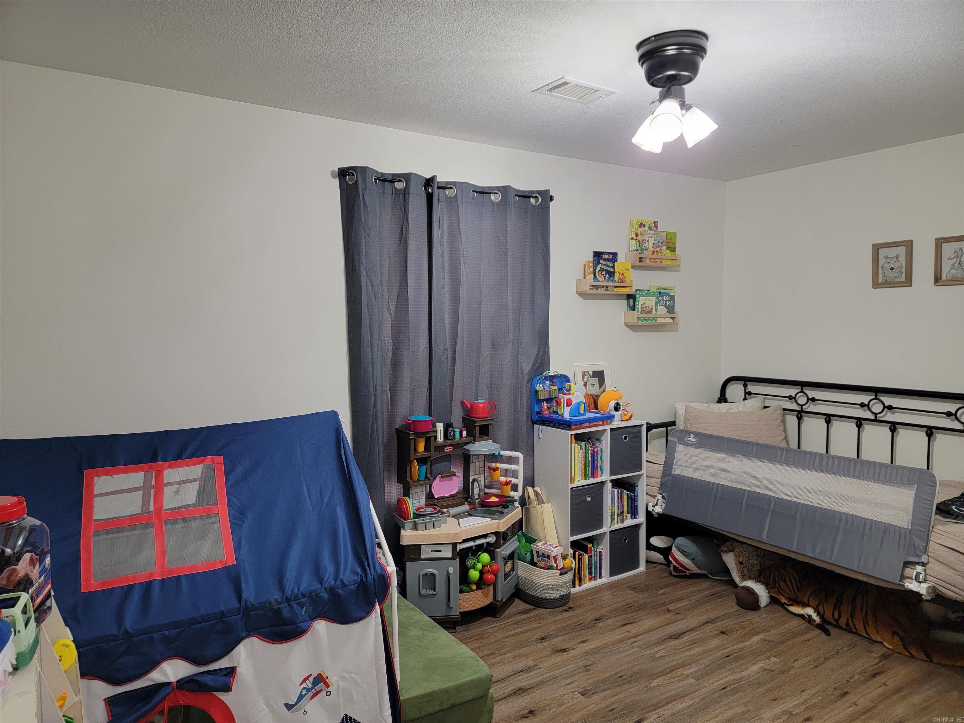 DEER RUN SUBDIVISION - Residential