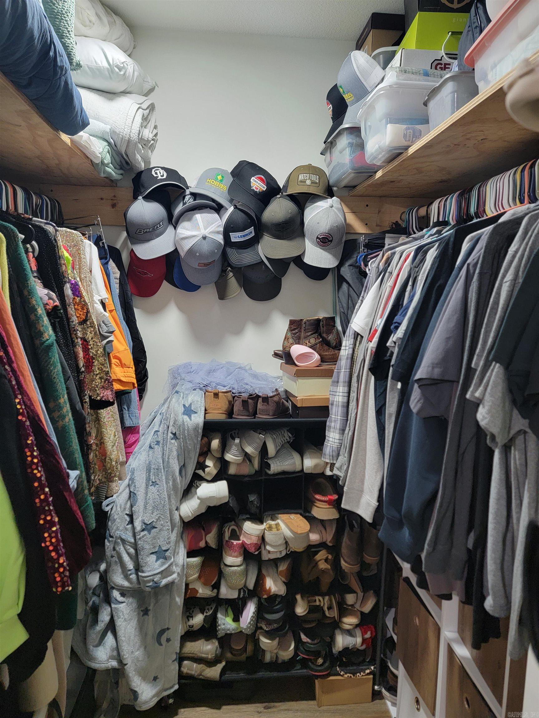 DEER RUN SUBDIVISION - Residential