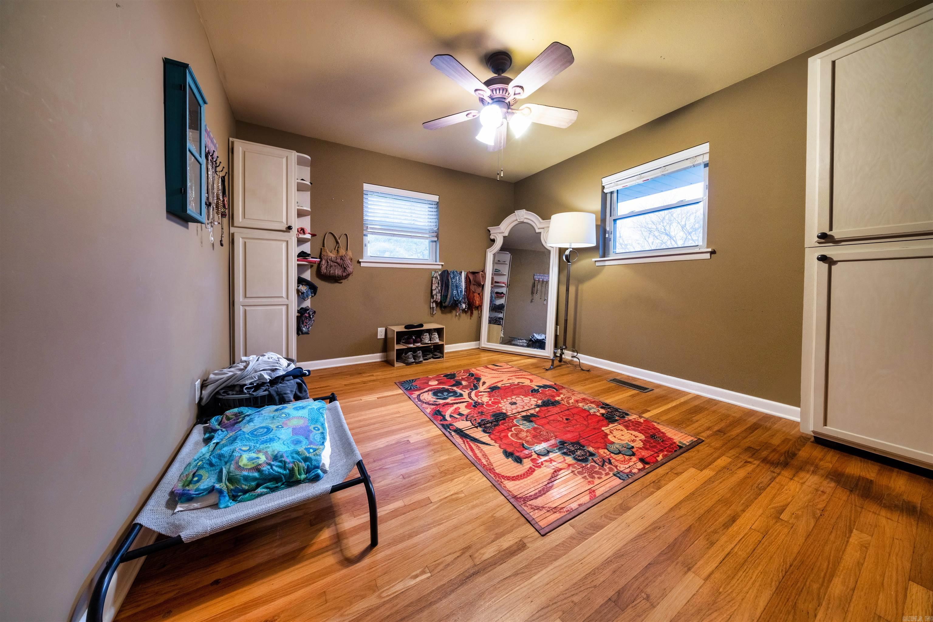 CEDAR HILL TERR - Residential