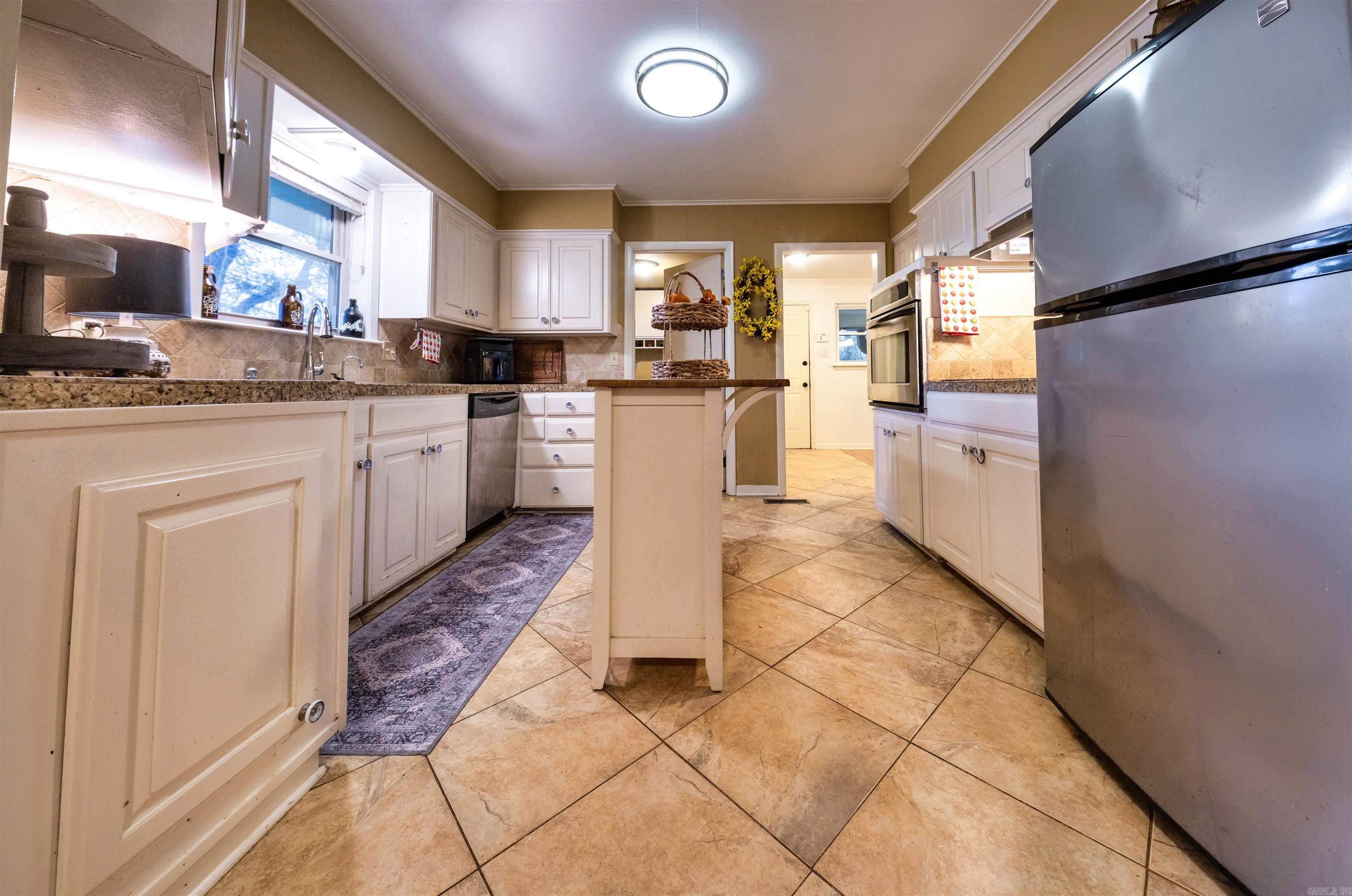 CEDAR HILL TERR - Residential