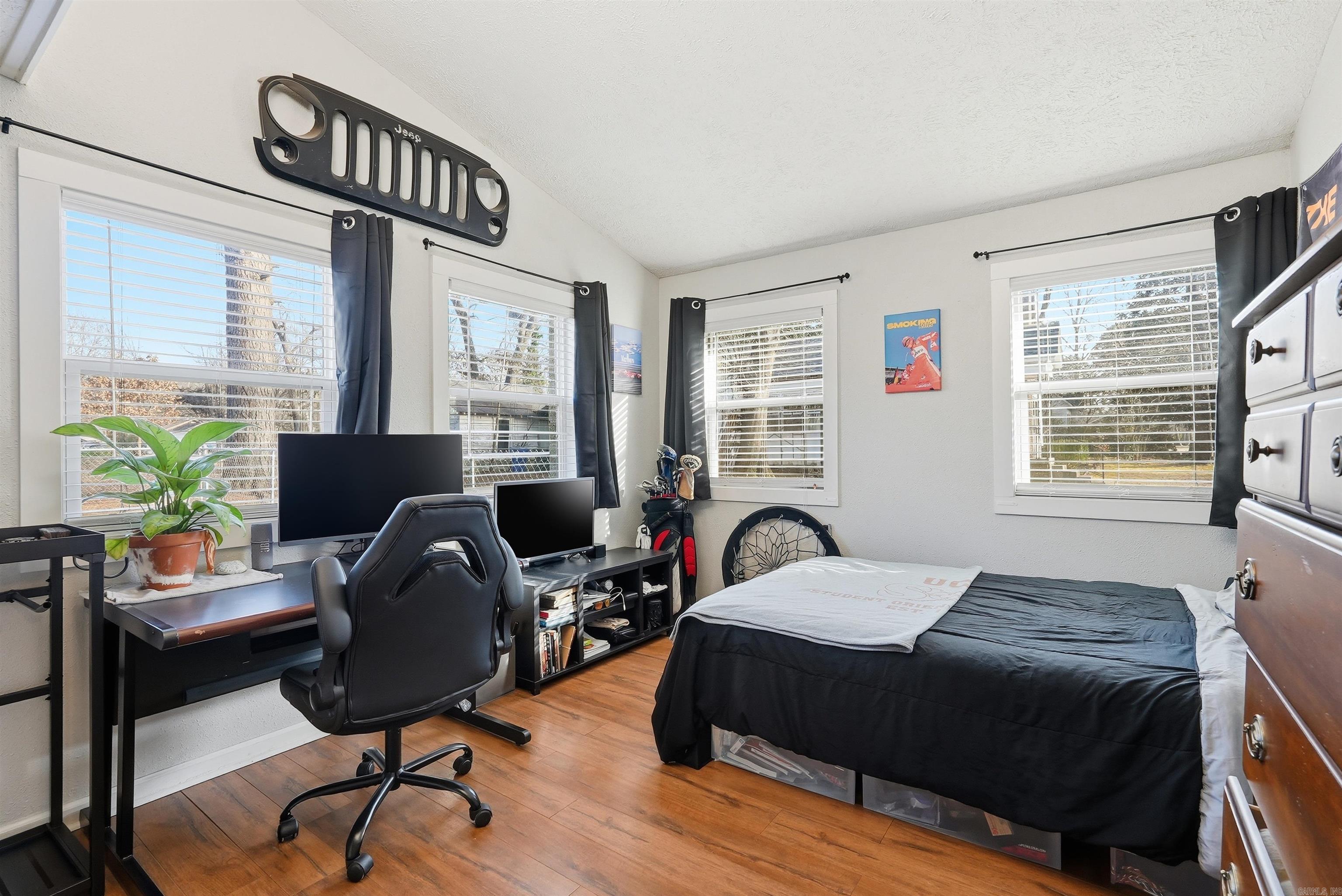 BOULEVARD ADD - Residential