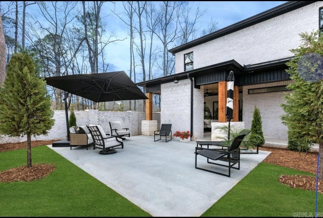 CHENAL VALLEY HALLEN COURT - Residential