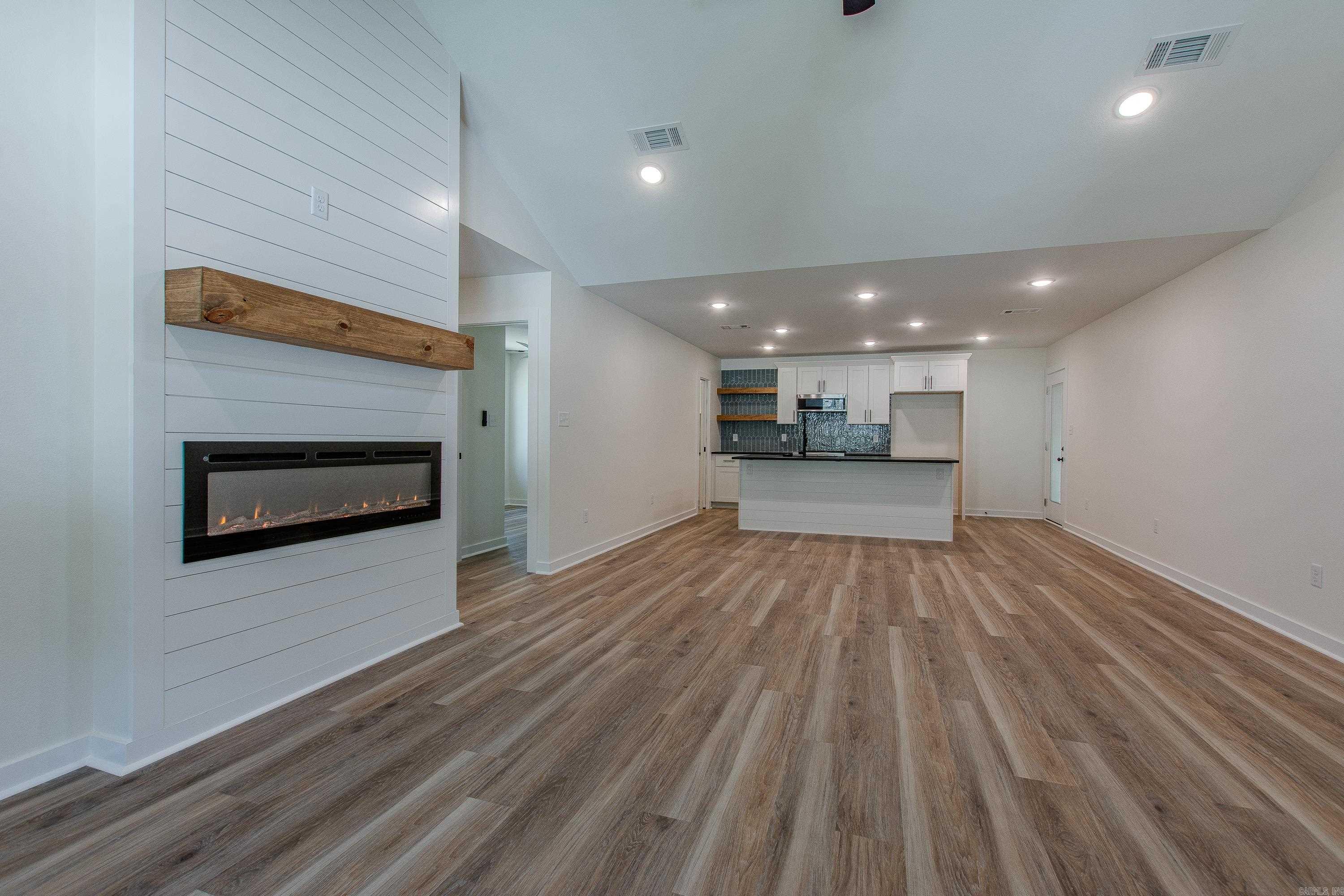 HILLCREST ADDITION - Residential