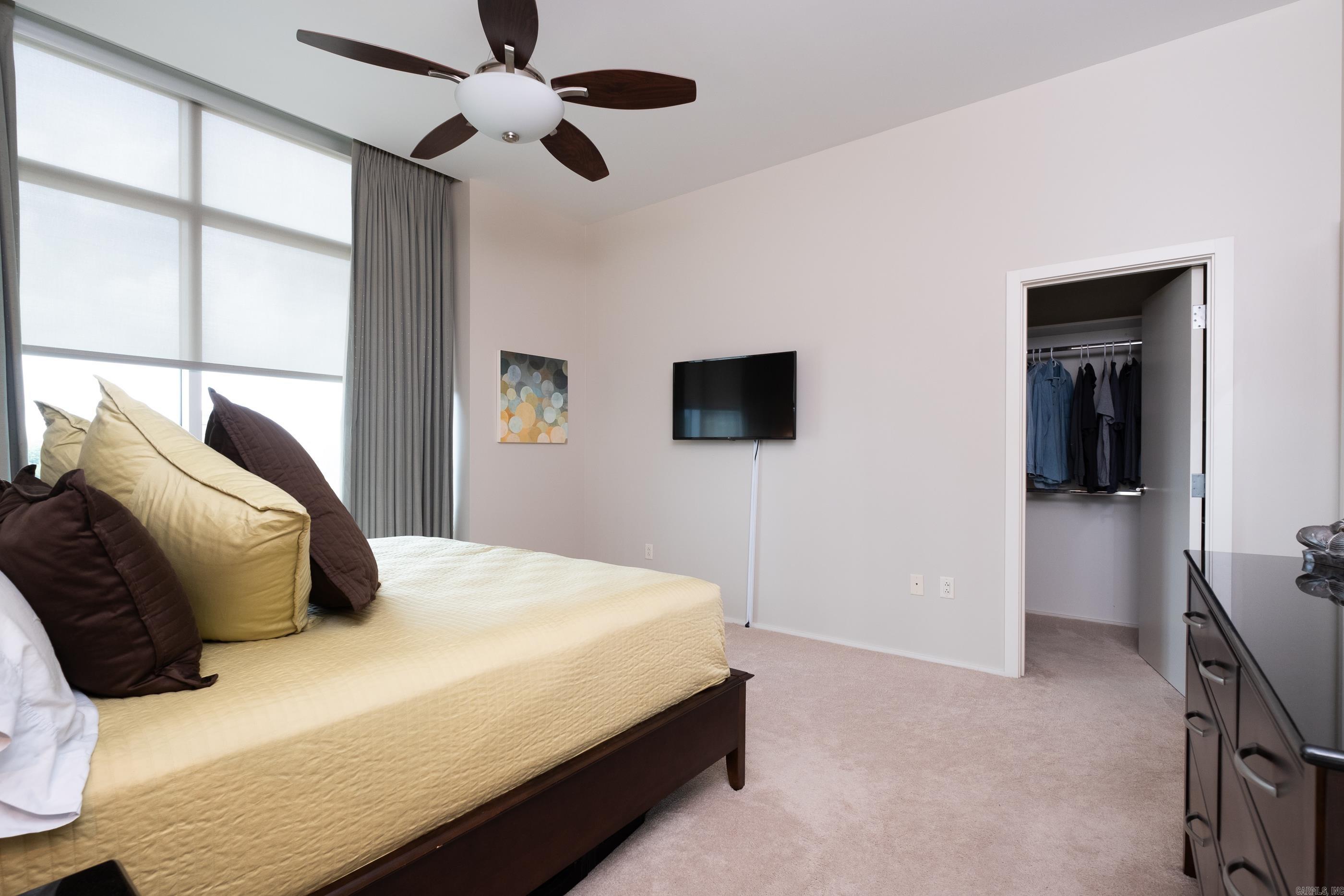 300 THIRD HPR - Residential