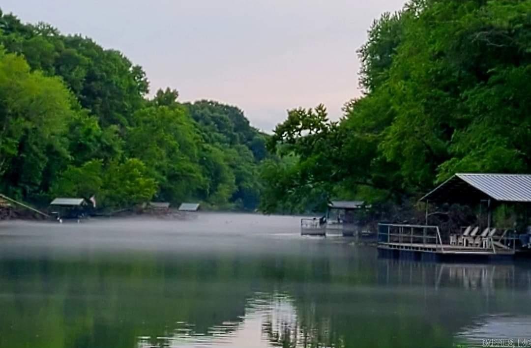 EAST RIVER DRIVE ESTATES - Residential