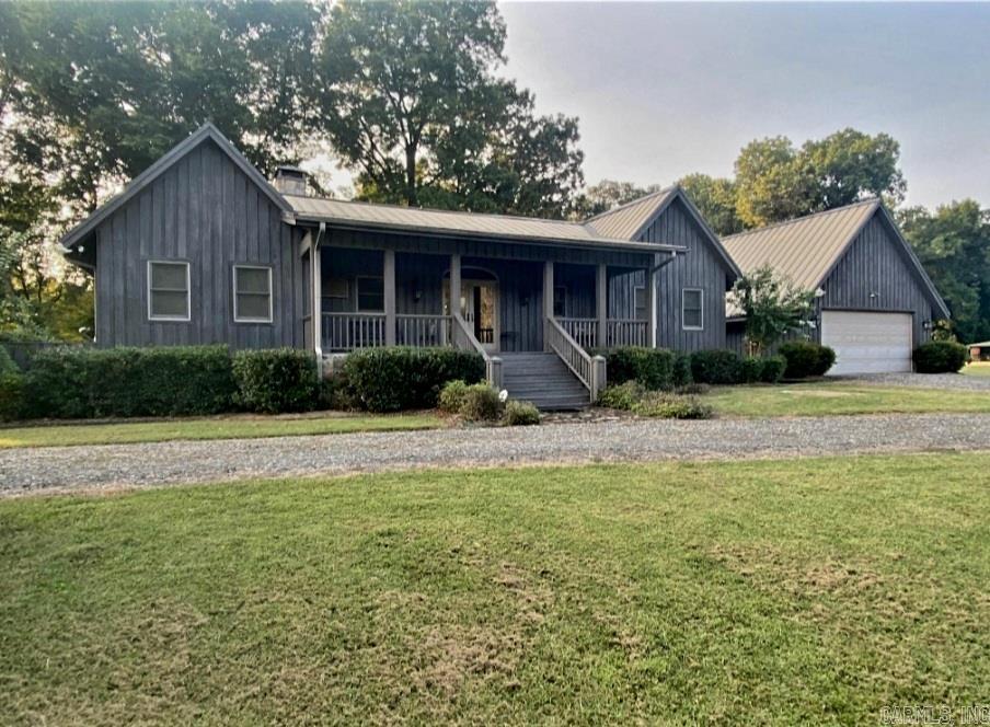 EAST RIVER DRIVE ESTATES - Residential