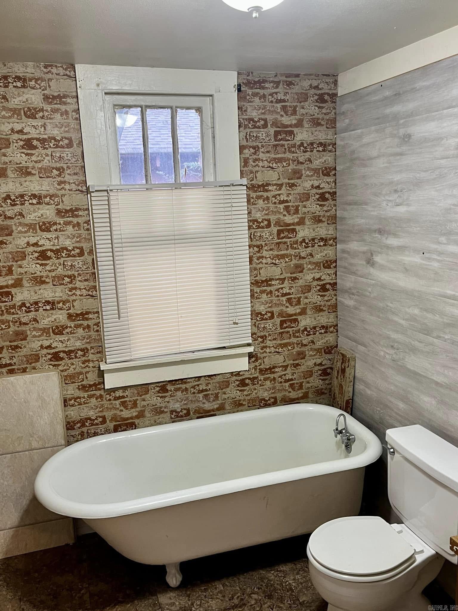 Elm Street - Residential Lease