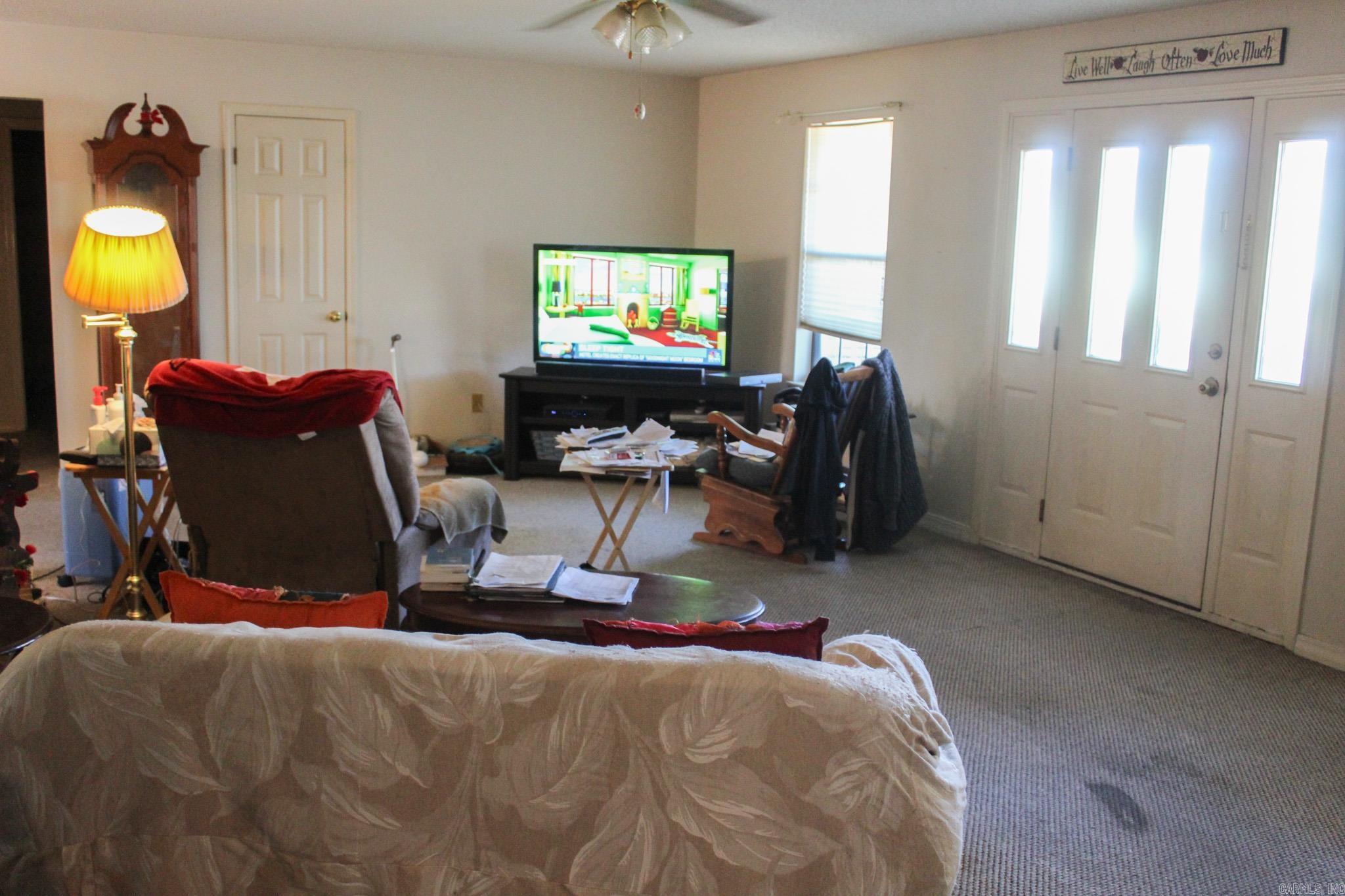 CHARLESTOWNE - Residential