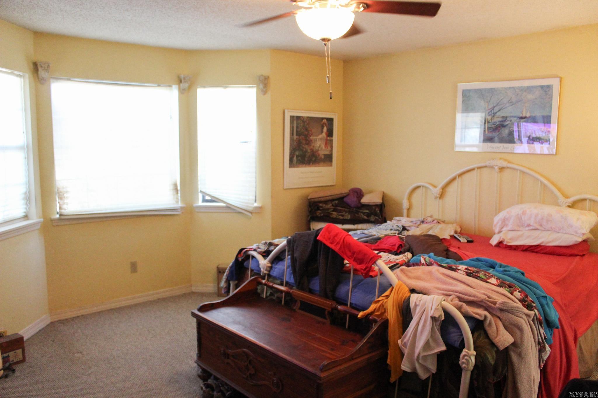 CHARLESTOWNE - Residential