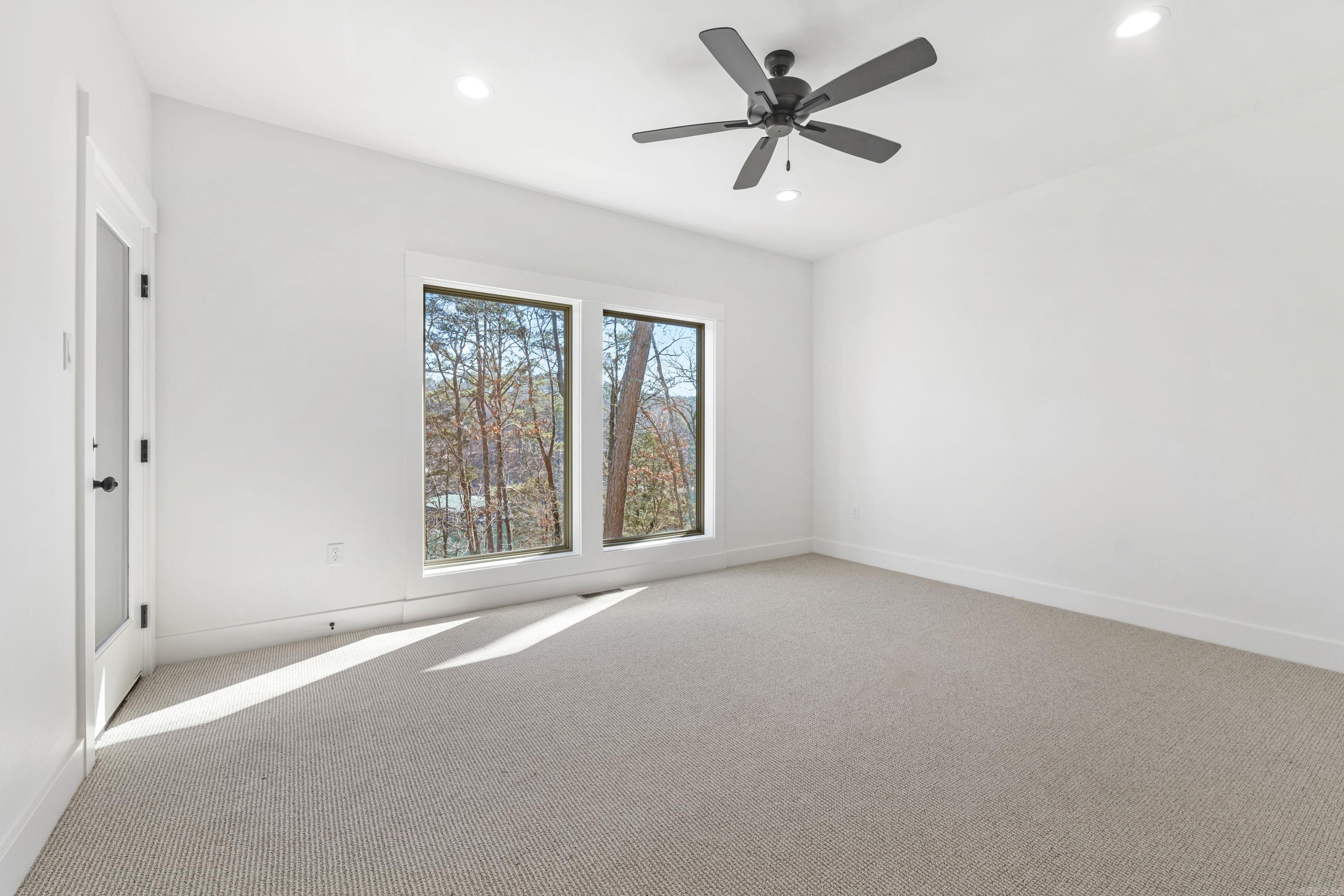 HIDDEN VALLEY ESTATES - Residential