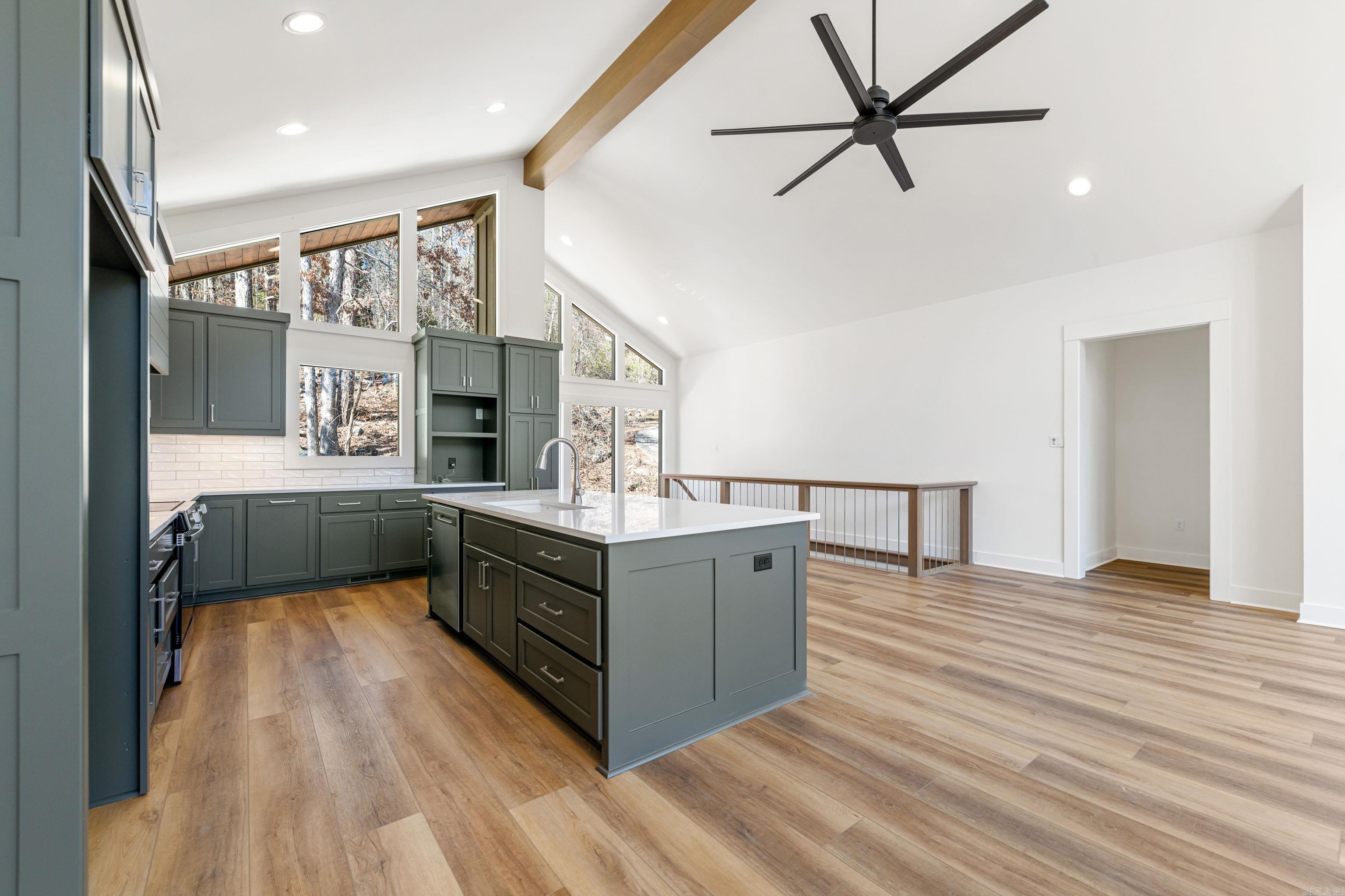 HIDDEN VALLEY ESTATES - Residential