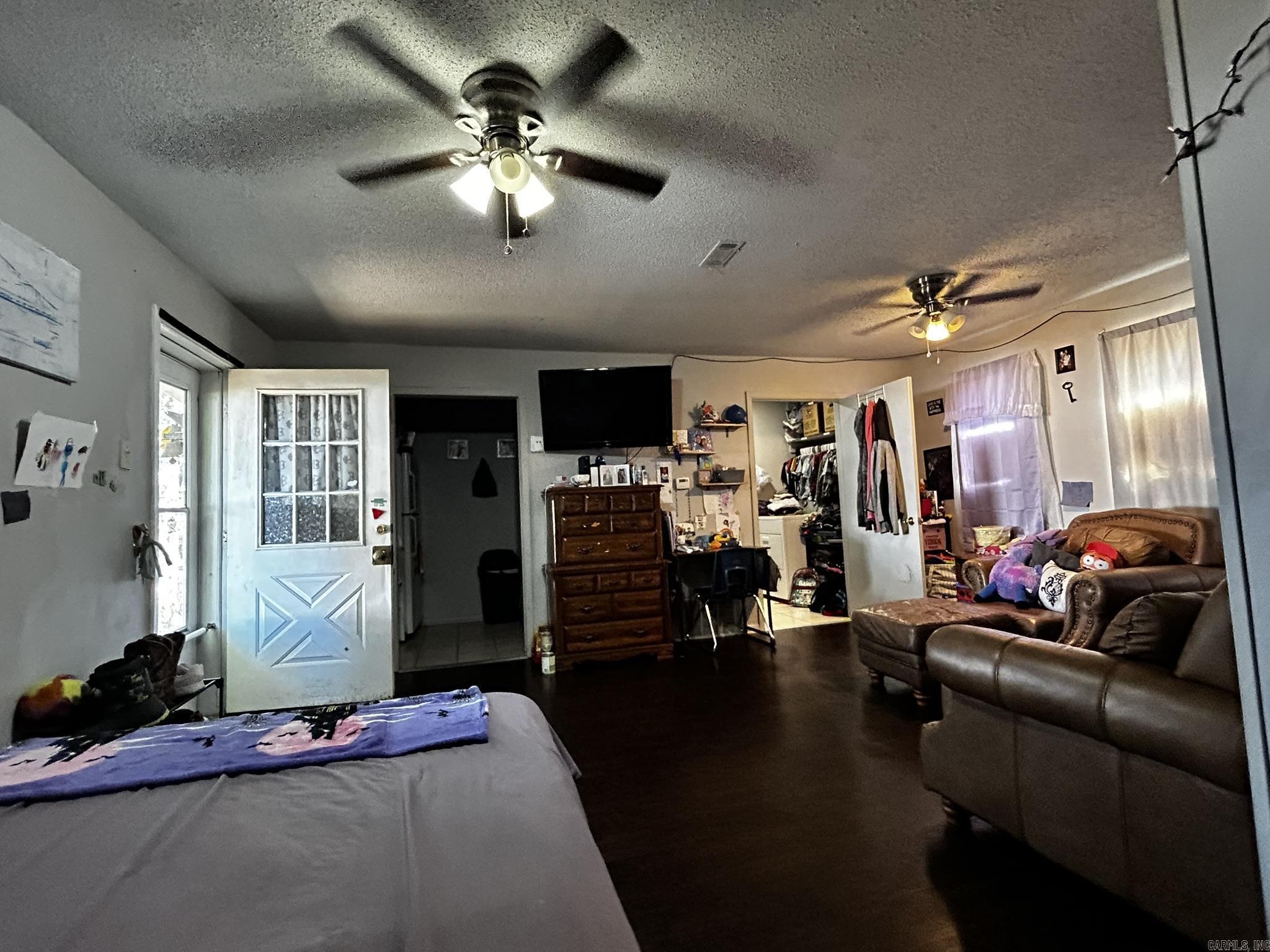 Gravel Ridge - Residential Income