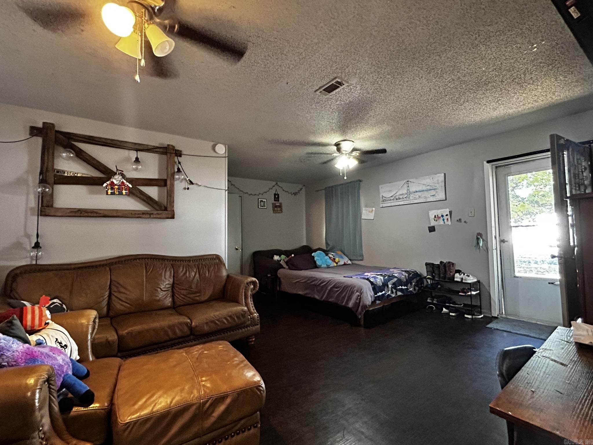 Gravel Ridge - Residential Income