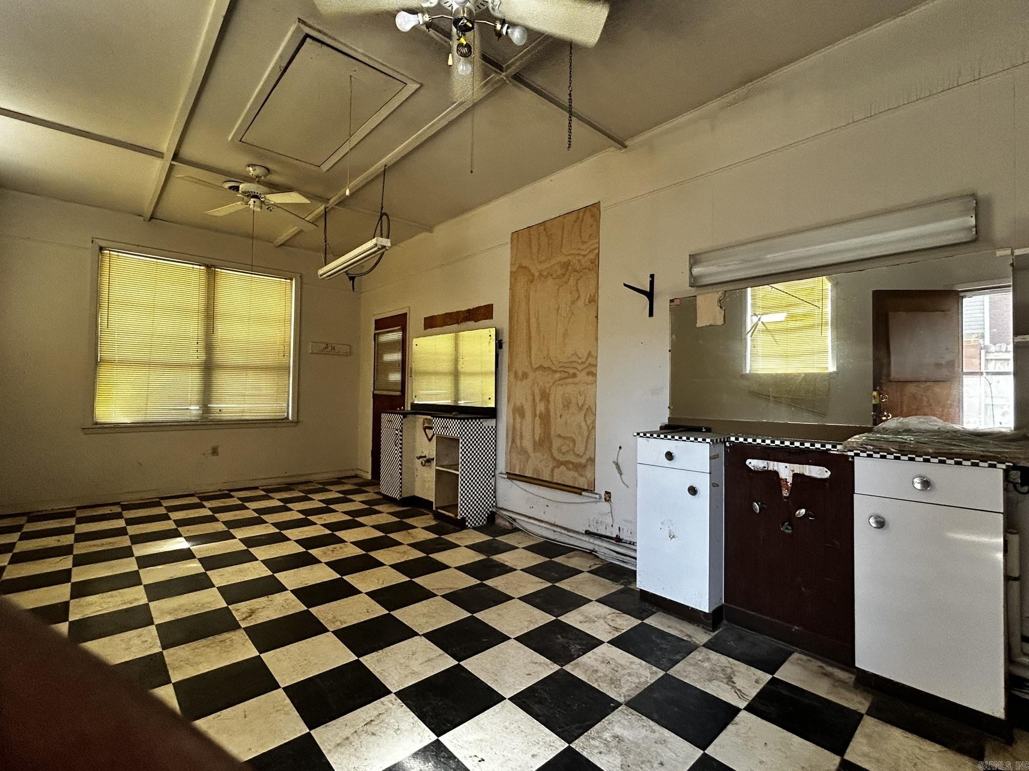 Gravel Ridge - Residential Income