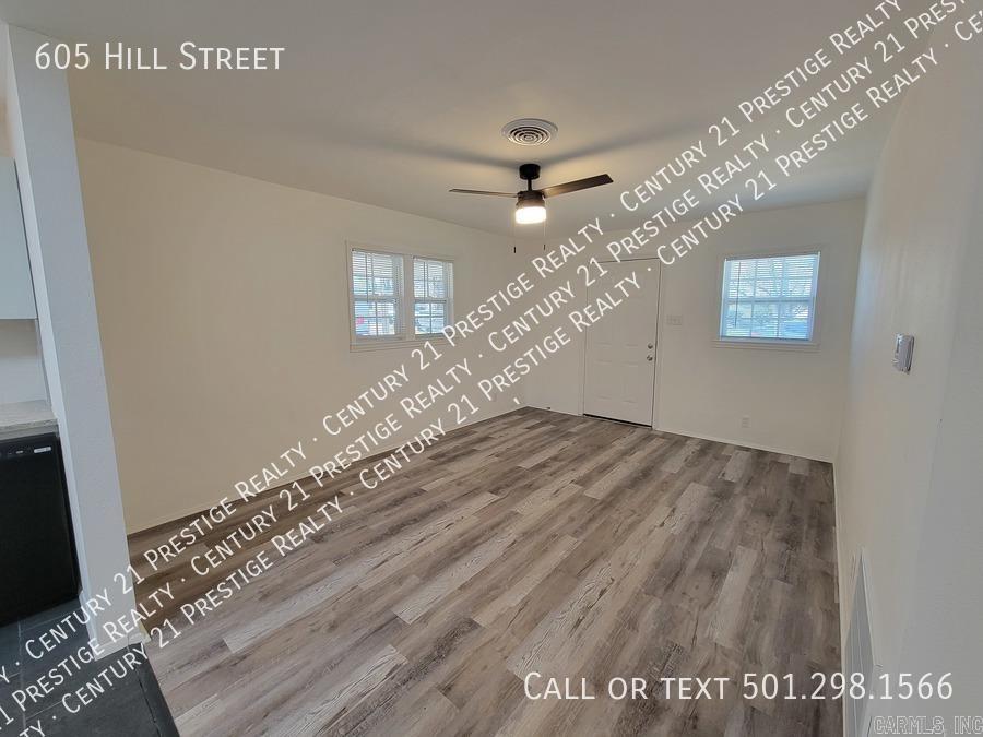 Oak View - Residential Lease