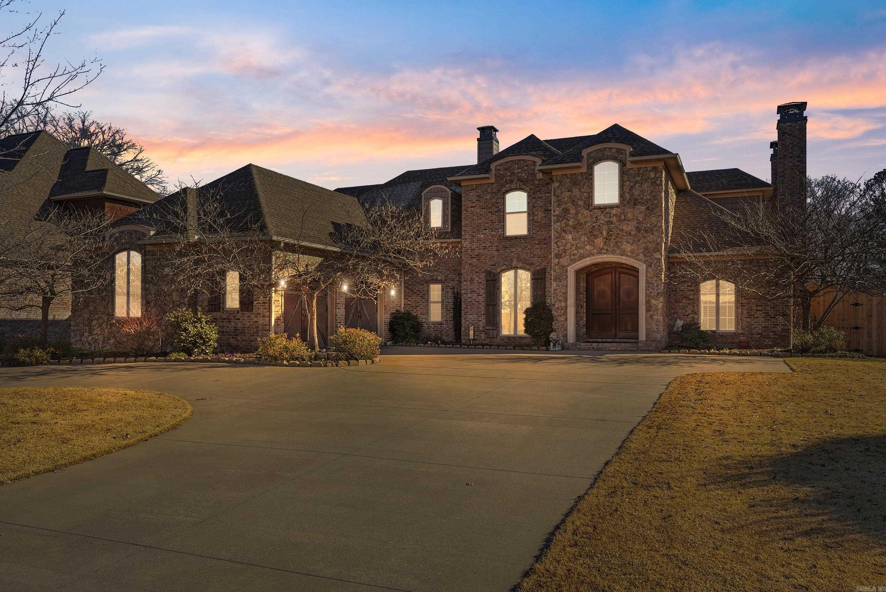 APPLEWOOD COVE - Residential