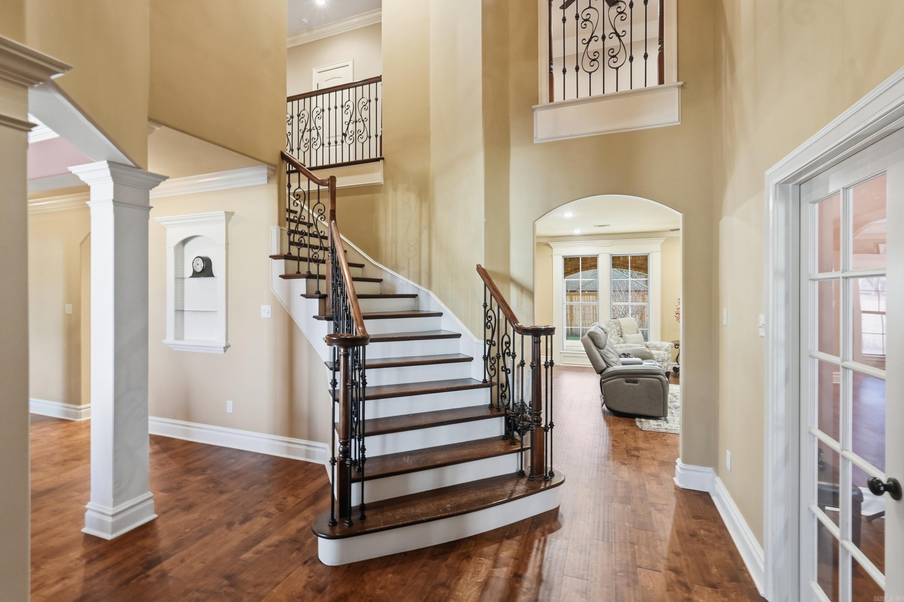 APPLEWOOD COVE - Residential