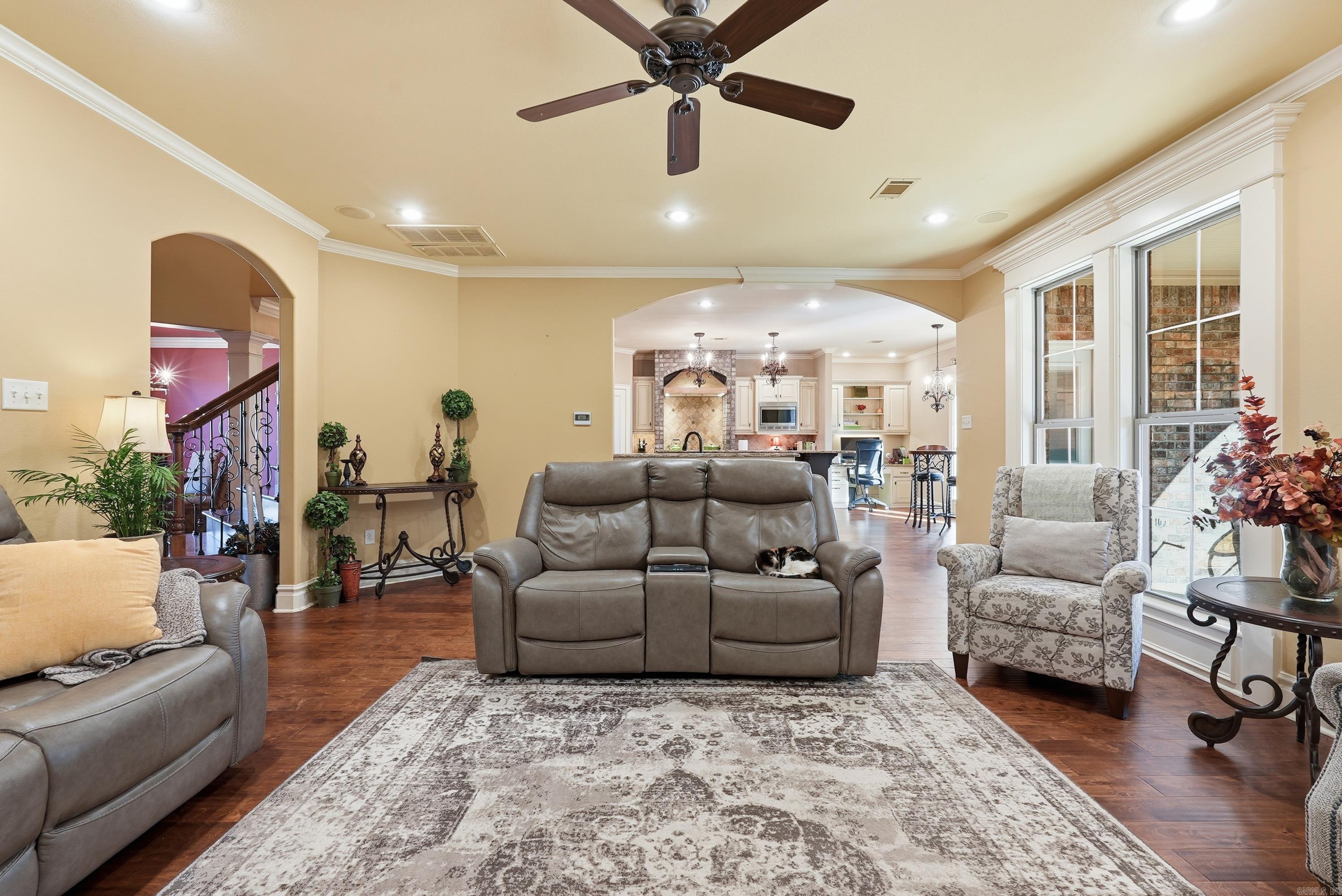 APPLEWOOD COVE - Residential