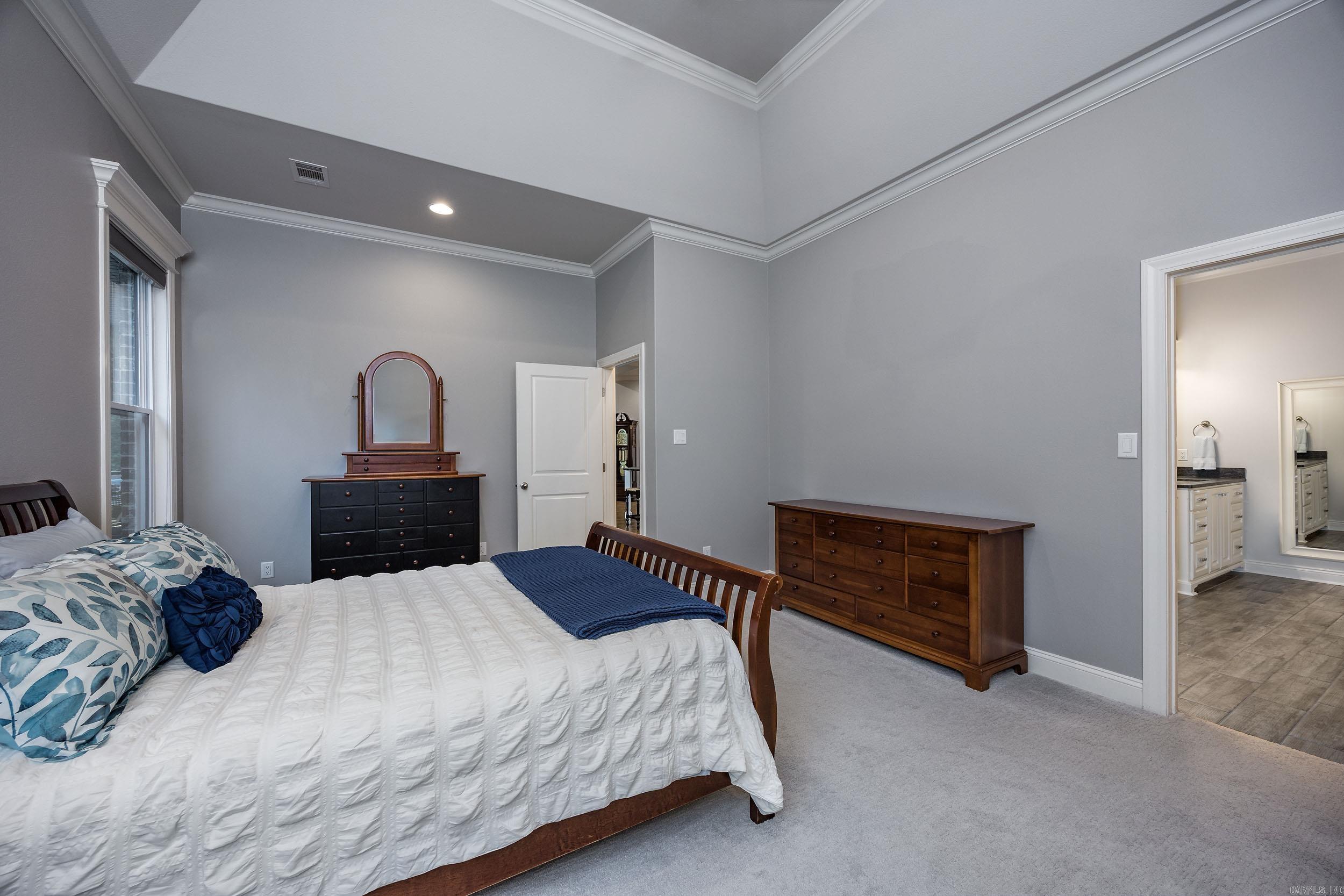 CHENAL VALLEY EPERNAY PLACE - Residential