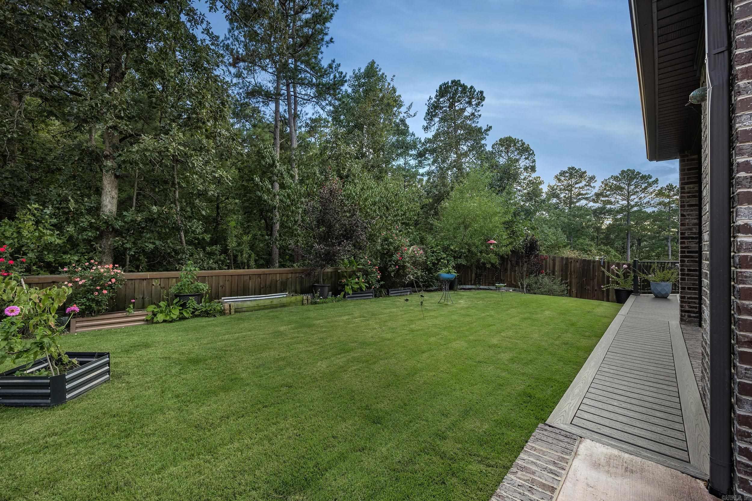 CHENAL VALLEY EPERNAY PLACE - Residential
