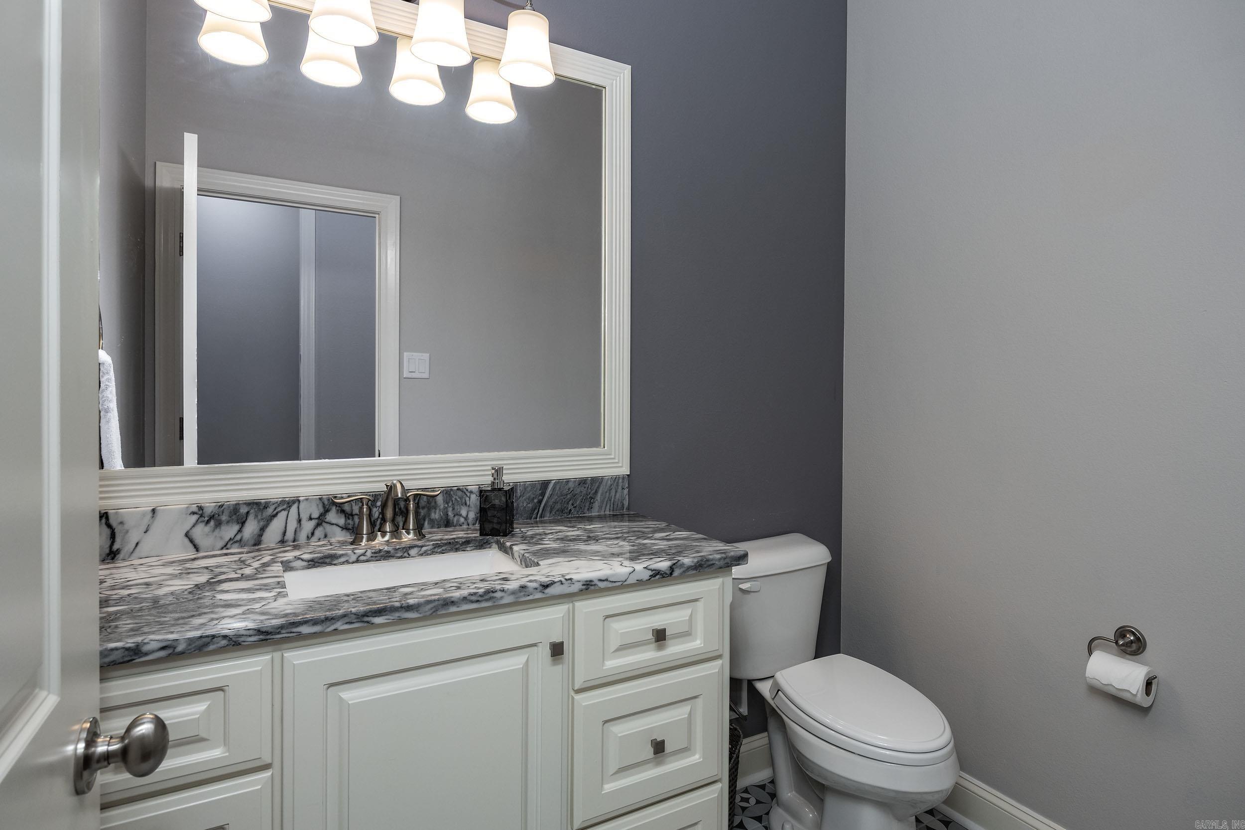 CHENAL VALLEY EPERNAY PLACE - Residential