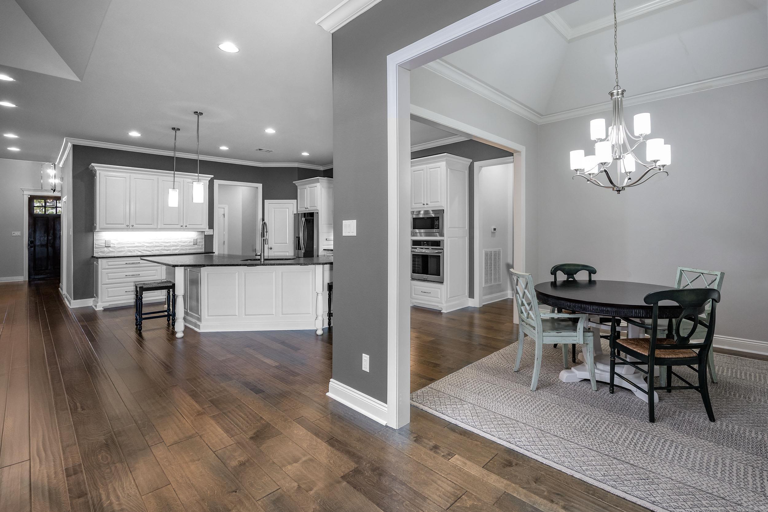 CHENAL VALLEY EPERNAY PLACE - Residential