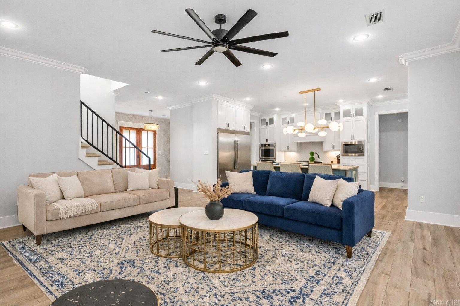 CHENAL VALLEY "FALSTONE COURT" - Residential