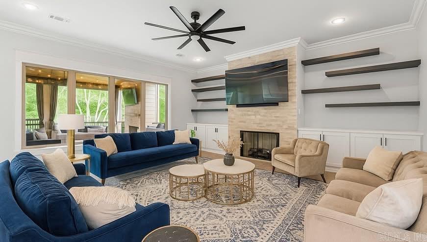 CHENAL VALLEY "FALSTONE COURT" - Residential